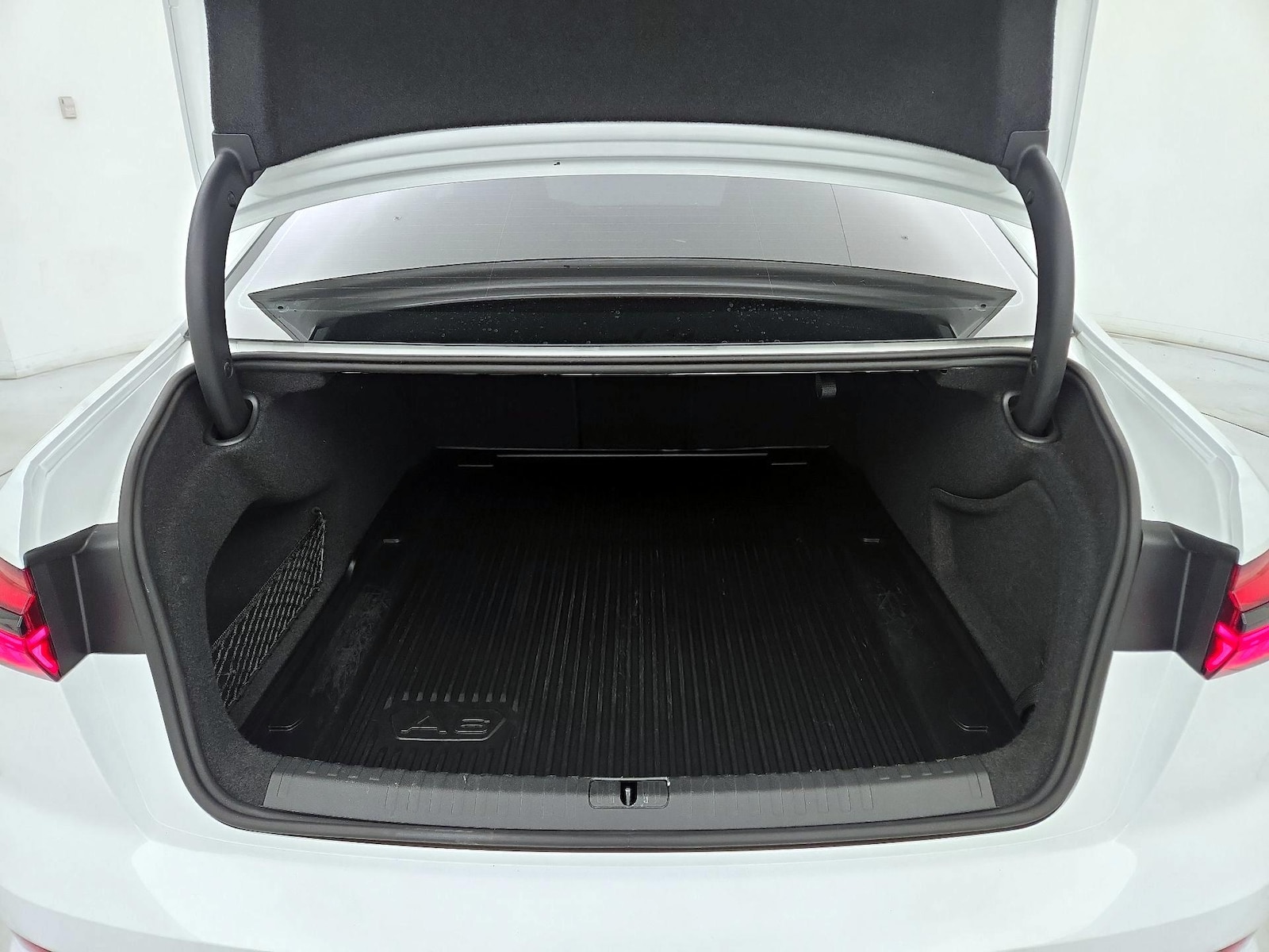 2023 Audi S6 Prestige - Photo 23