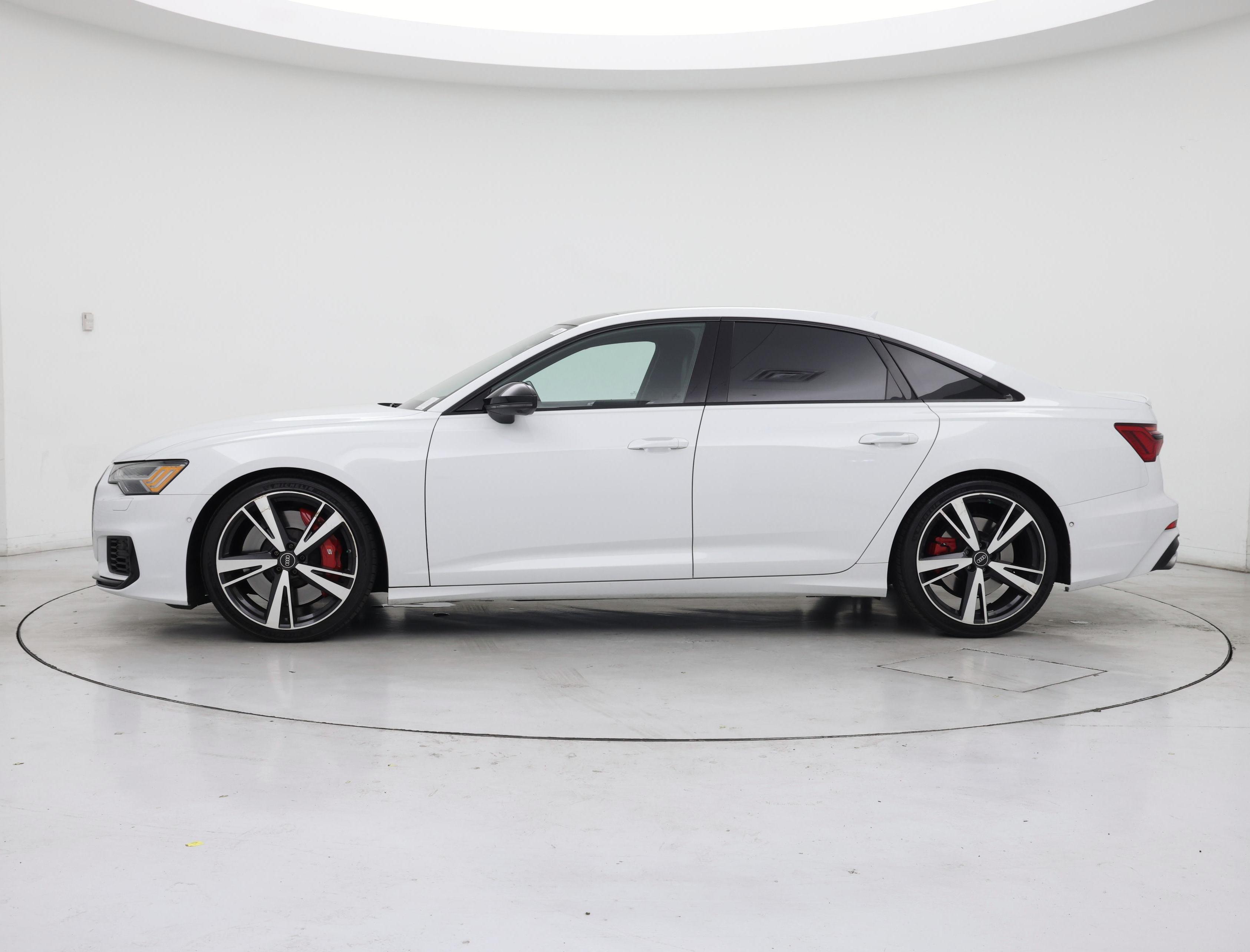 Thumbnail: 2023 Audi S6 - 3