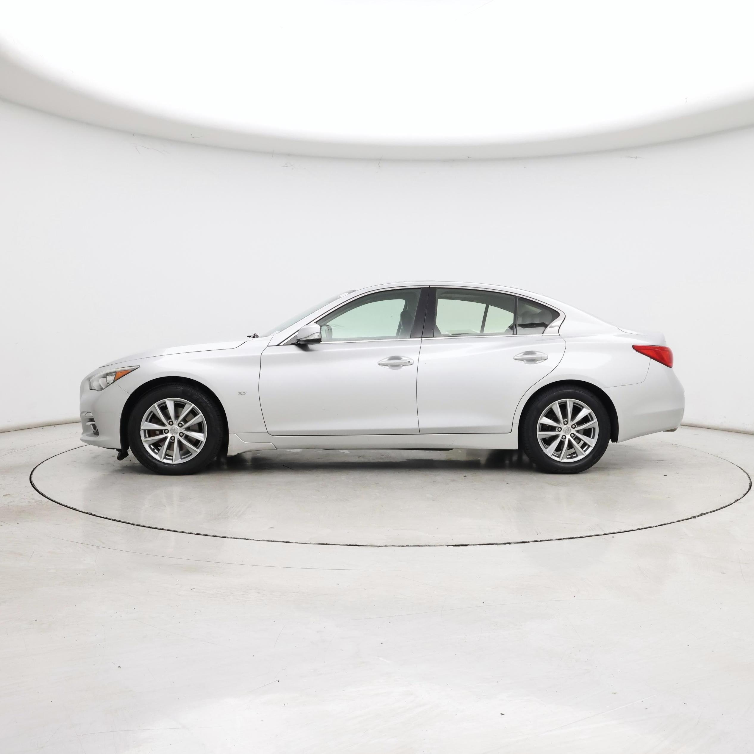 Thumbnail: 2014 INFINITI Q50 - 3