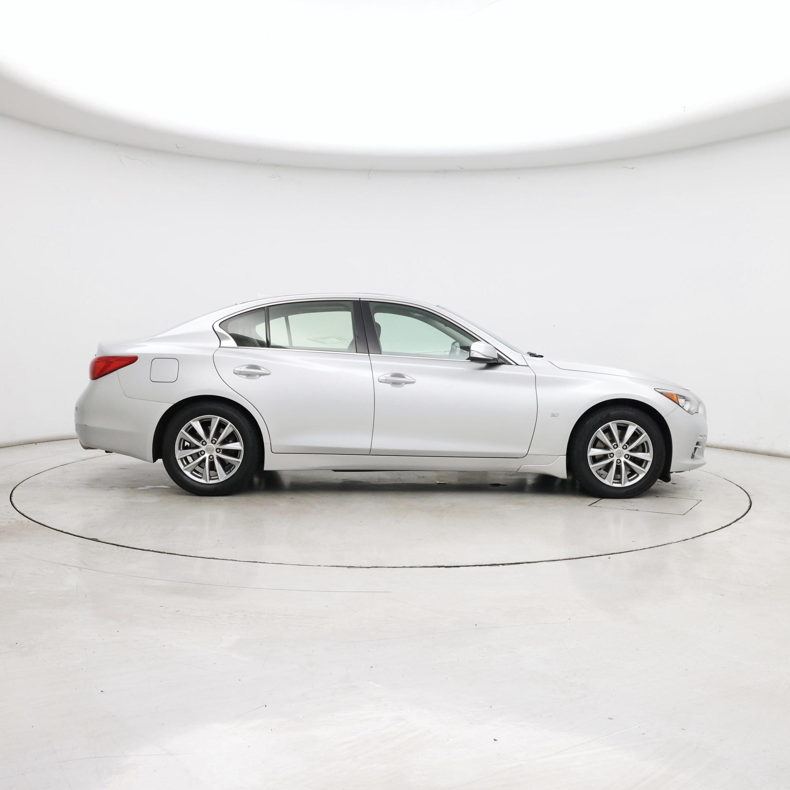 Thumbnail: 2014 INFINITI Q50 - 7