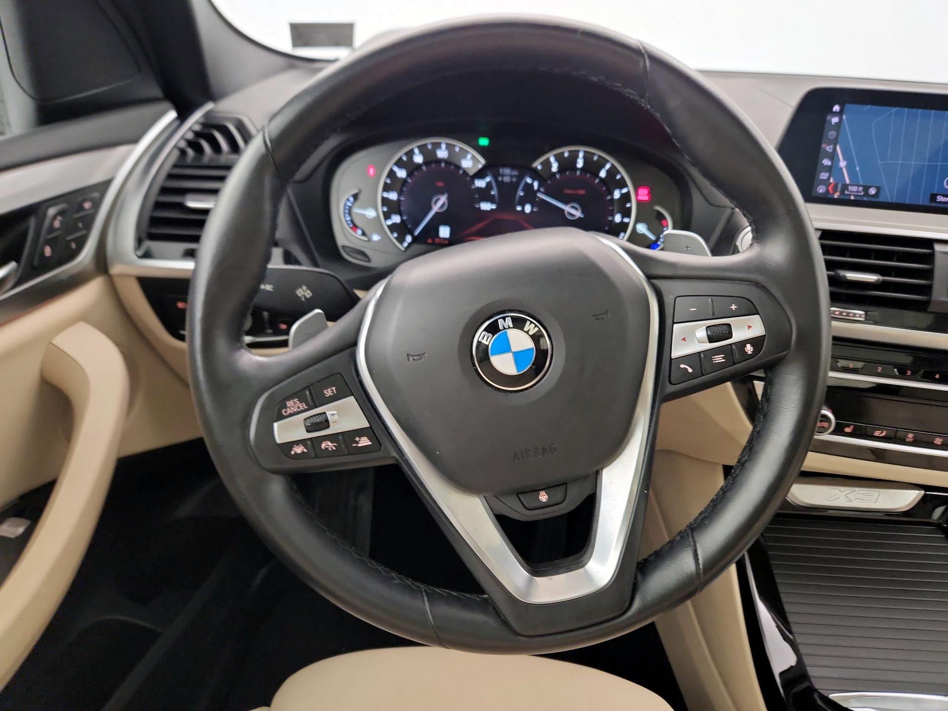 Thumbnail: 2021 BMW X3 - 10