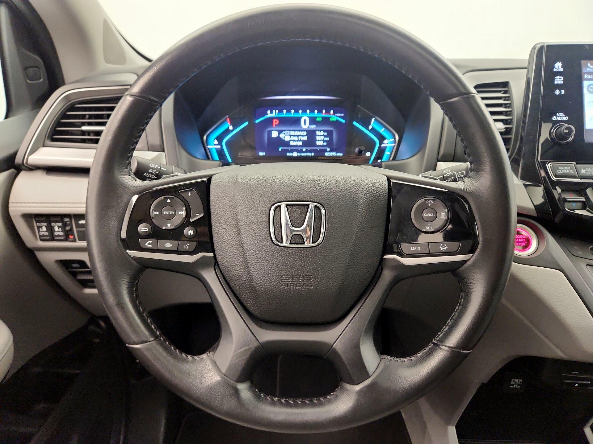 Thumbnail: 2018 Honda Odyssey - 10