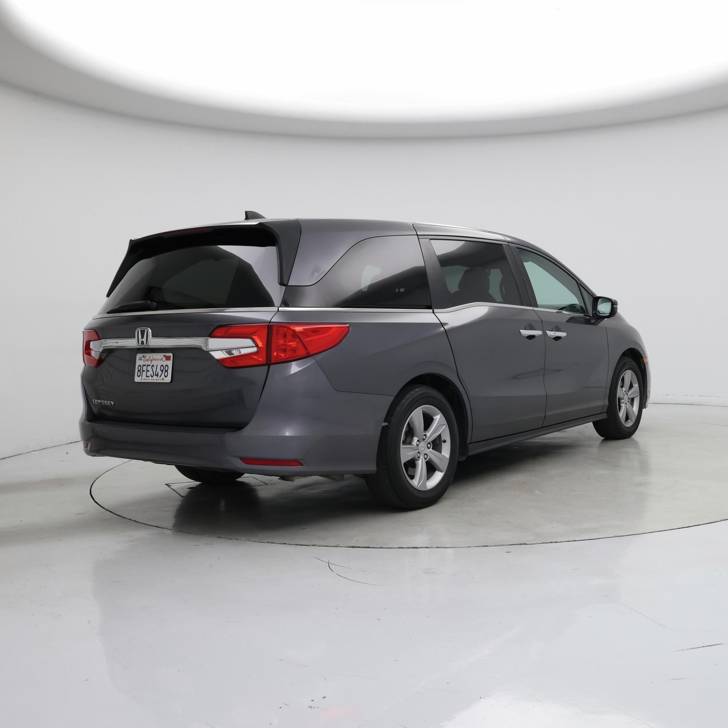 Thumbnail: 2018 Honda Odyssey - 8