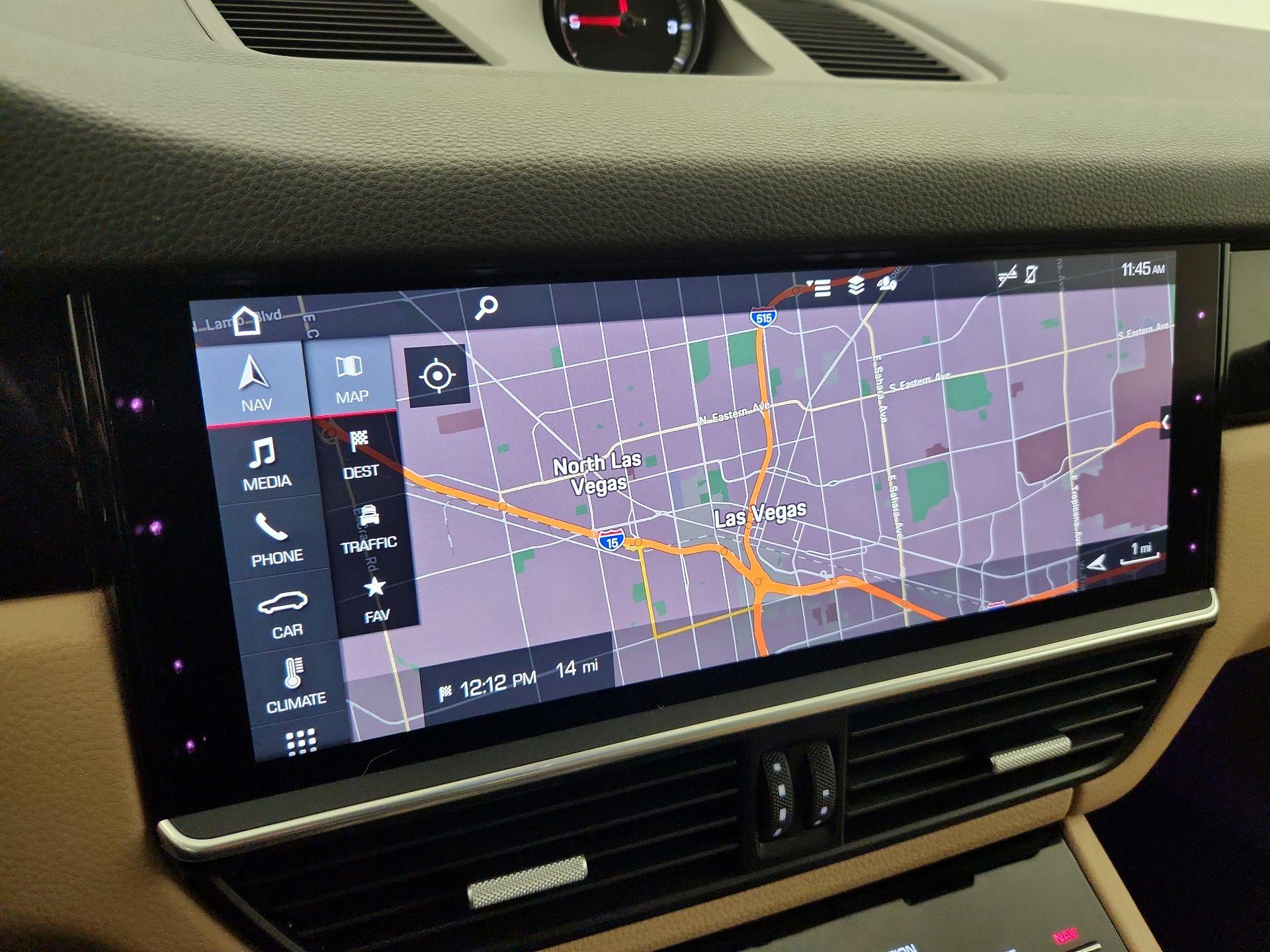 Thumbnail: 2020 Porsche Cayenne - 14