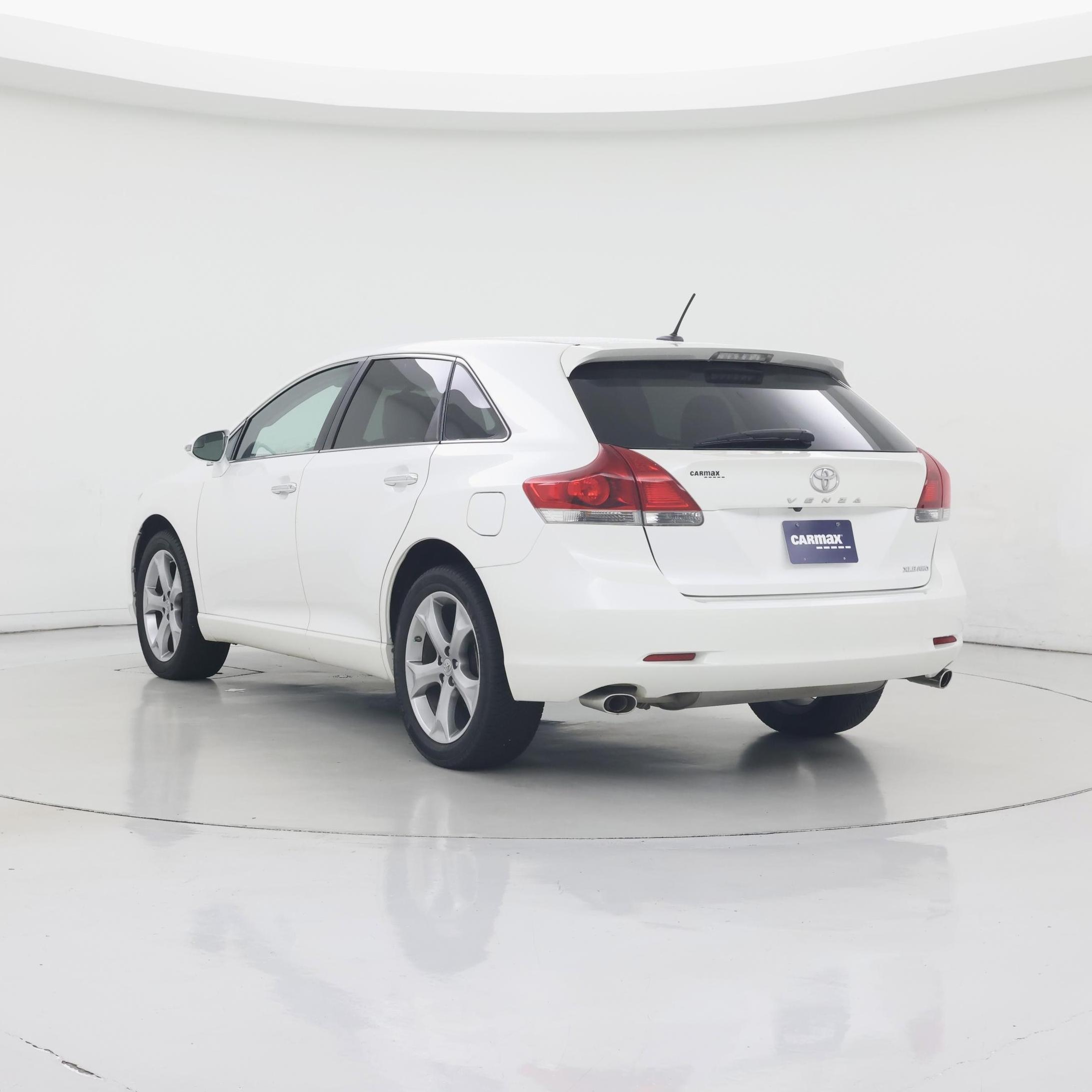 Thumbnail: 2015 Toyota Venza - 2