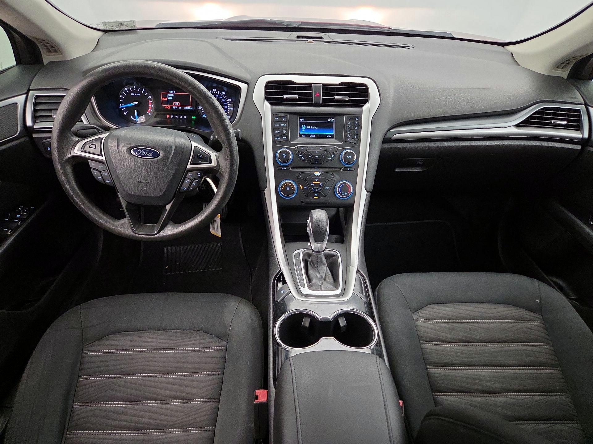 Thumbnail: 2016 Ford Fusion - 9
