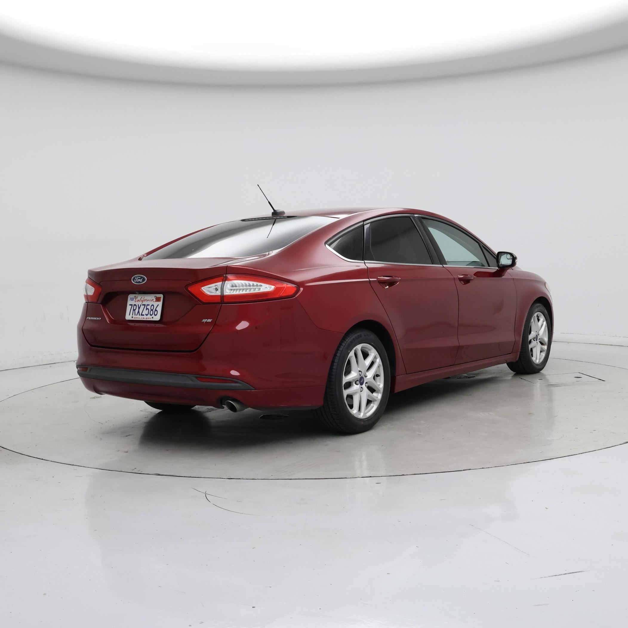 Thumbnail: 2016 Ford Fusion - 8