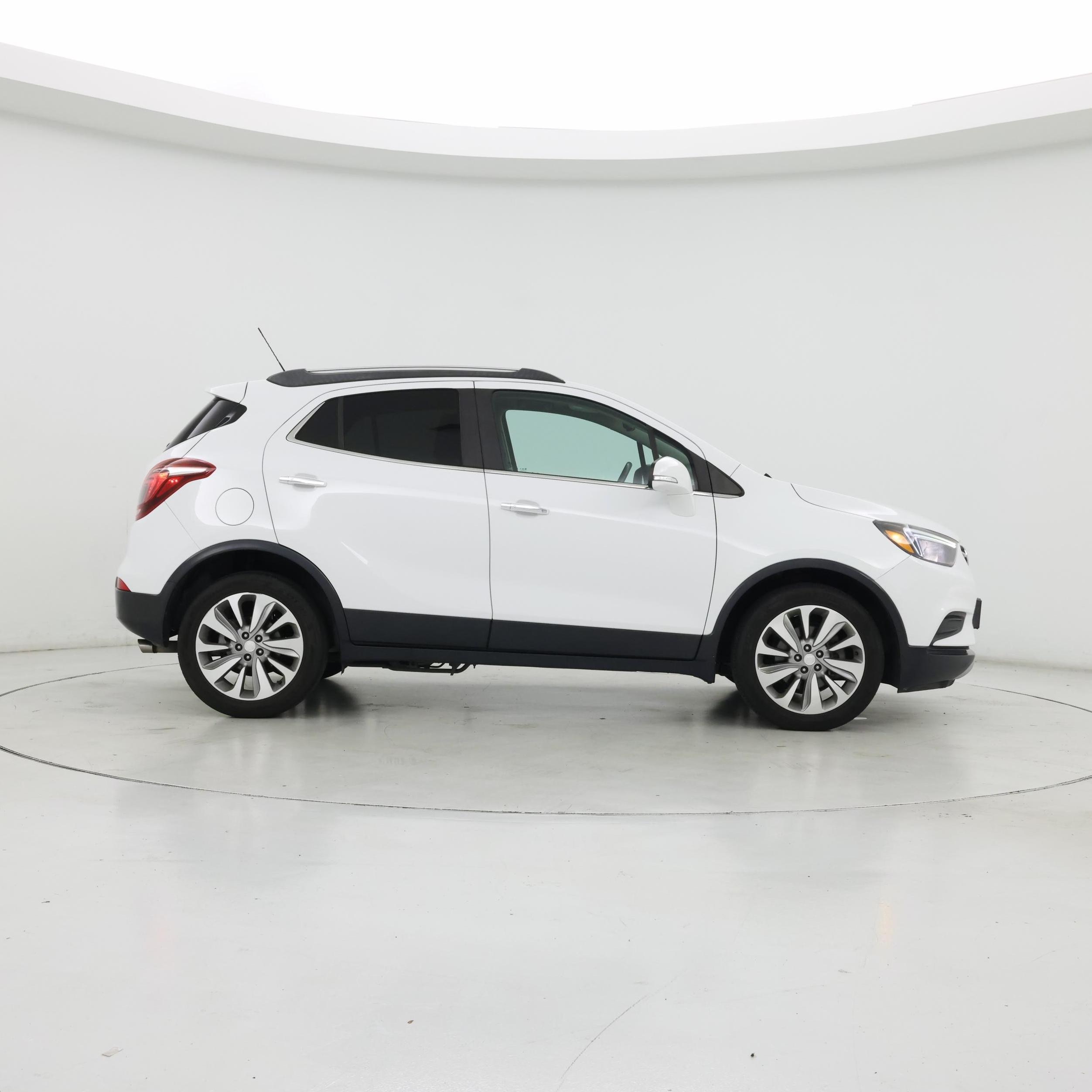 Thumbnail: 2018 Buick Encore - 7