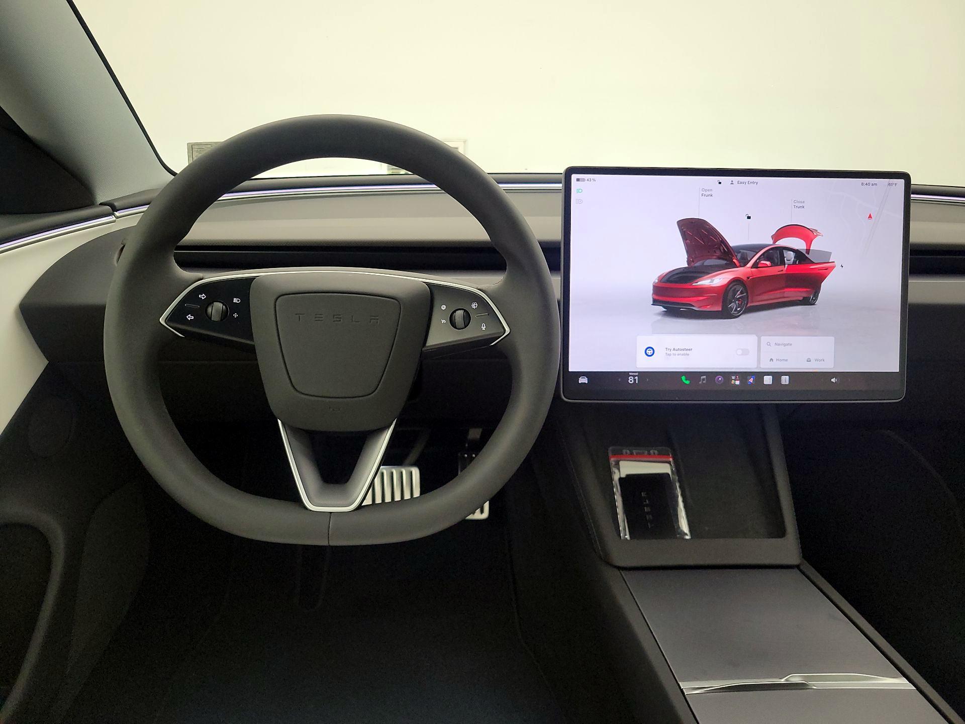 Thumbnail: 2025 Tesla Model 3 - 10