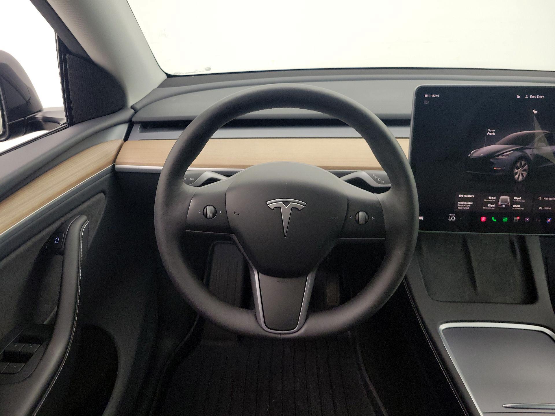 Thumbnail: 2024 Tesla Model Y - 10
