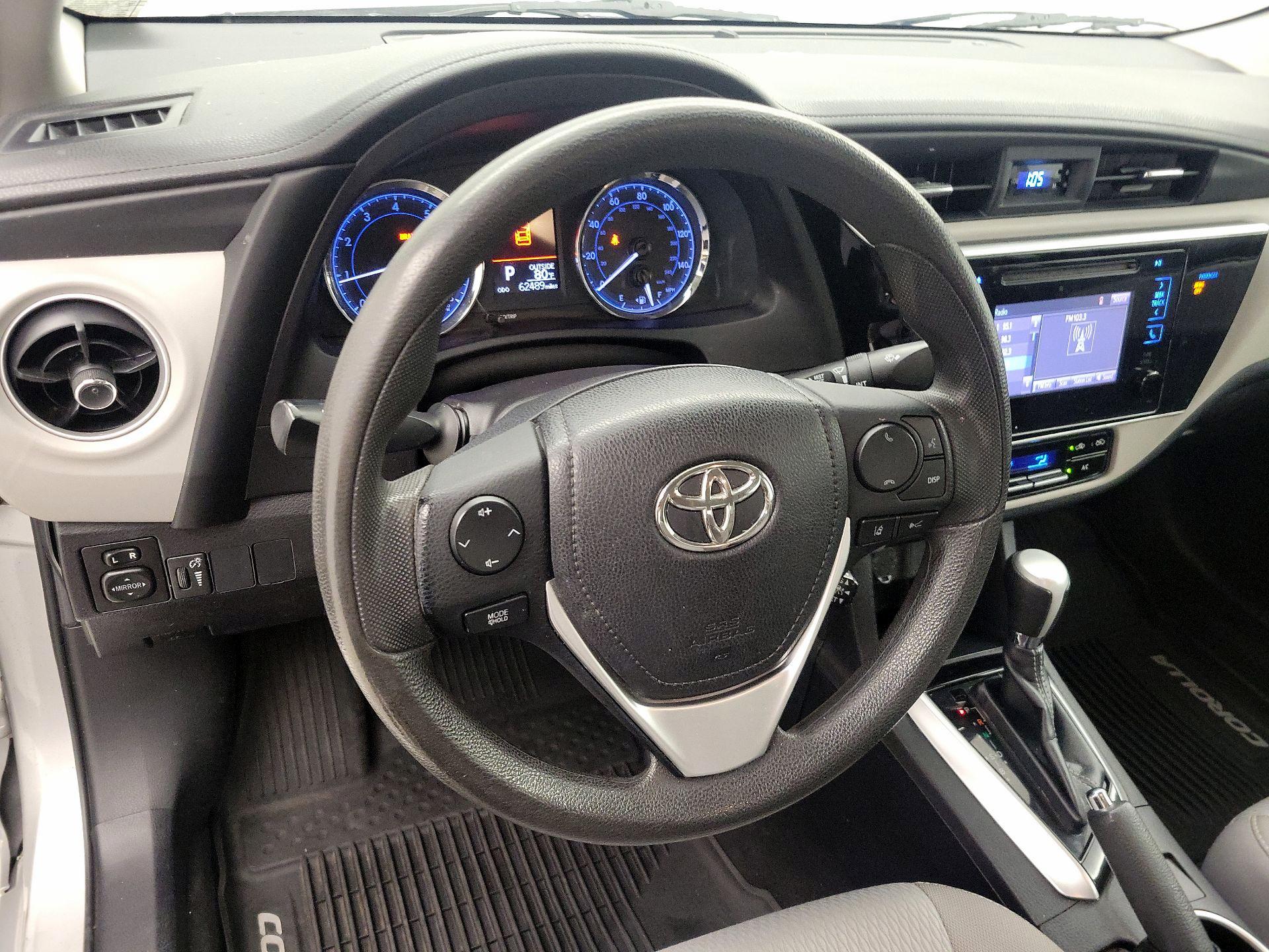 Thumbnail: 2019 Toyota Corolla - 10
