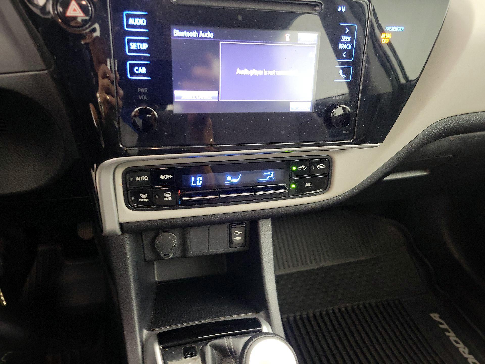 Thumbnail: 2019 Toyota Corolla - 16