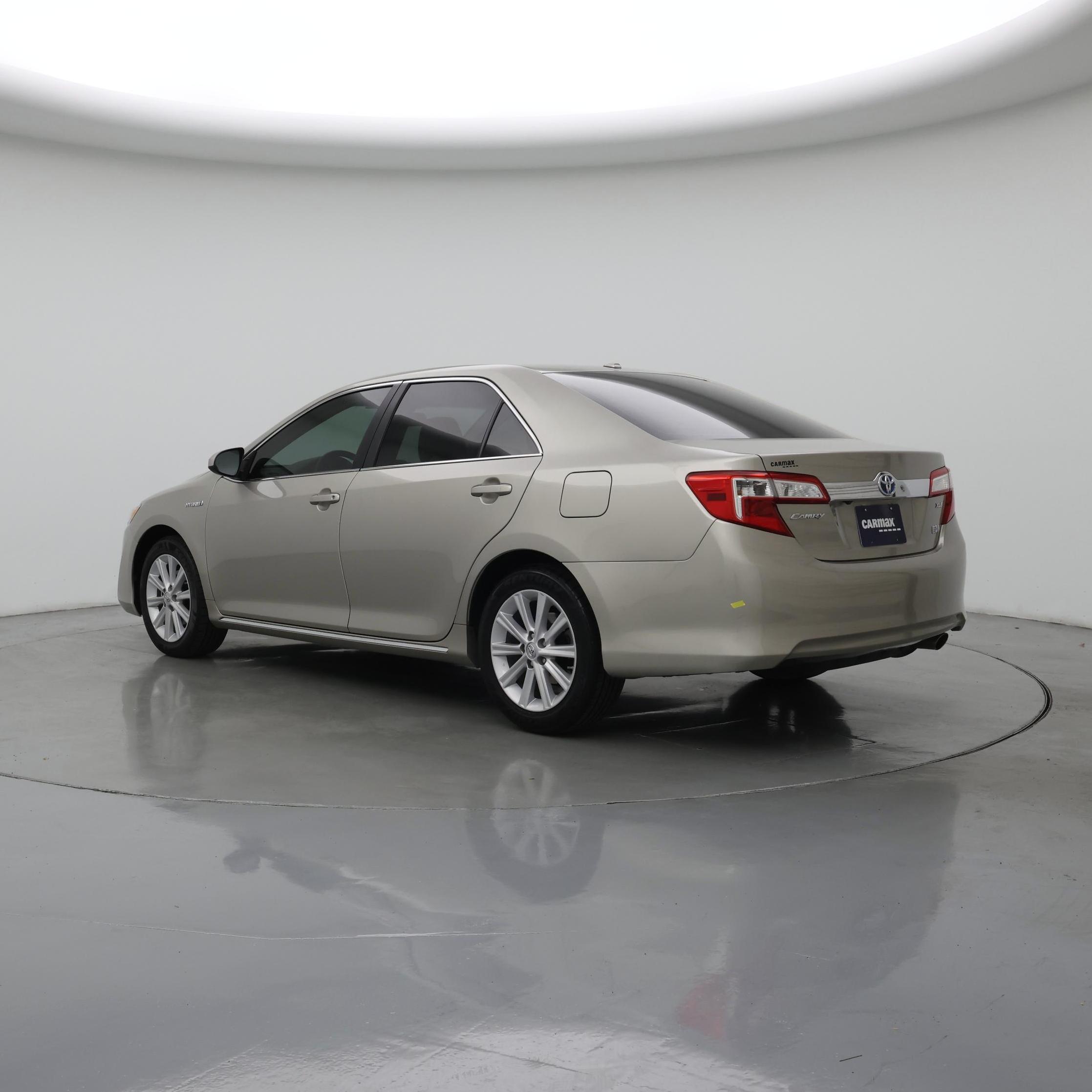 Thumbnail: 2014 Toyota Camry - 2