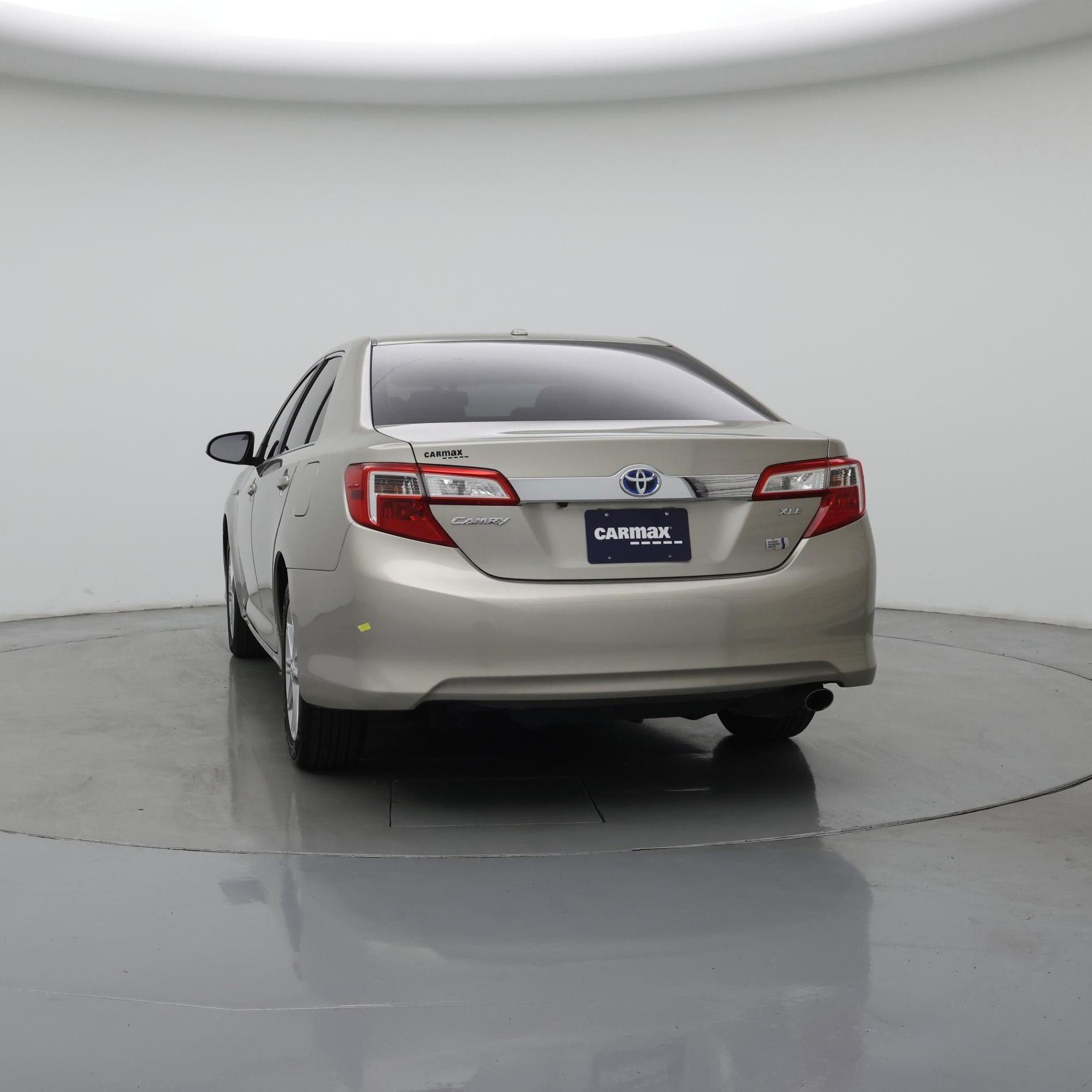 Thumbnail: 2014 Toyota Camry - 6