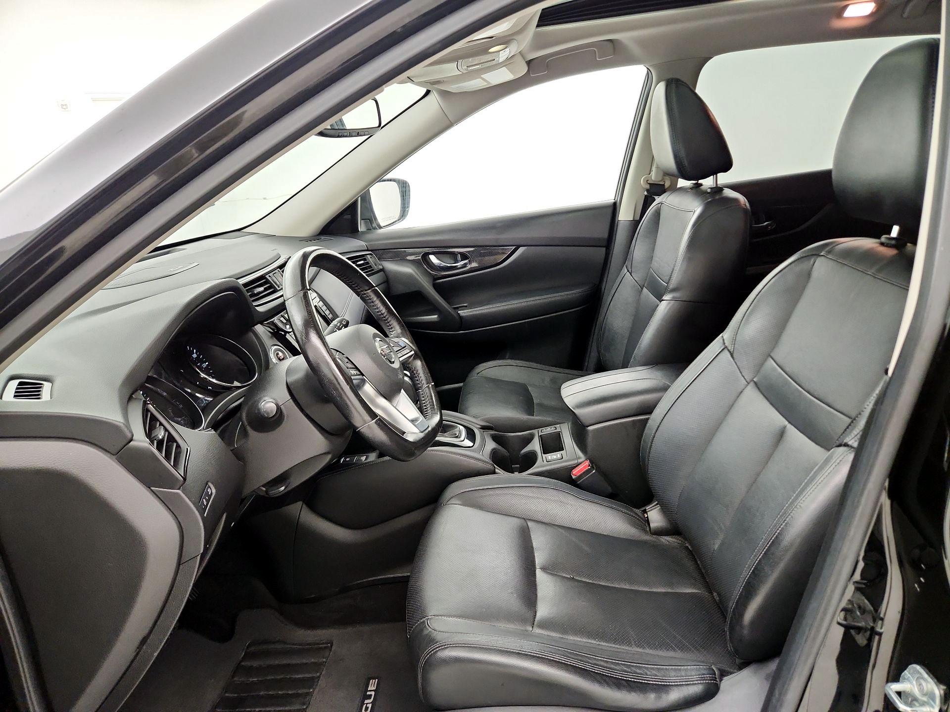 Thumbnail: 2018 Nissan Rogue - 9