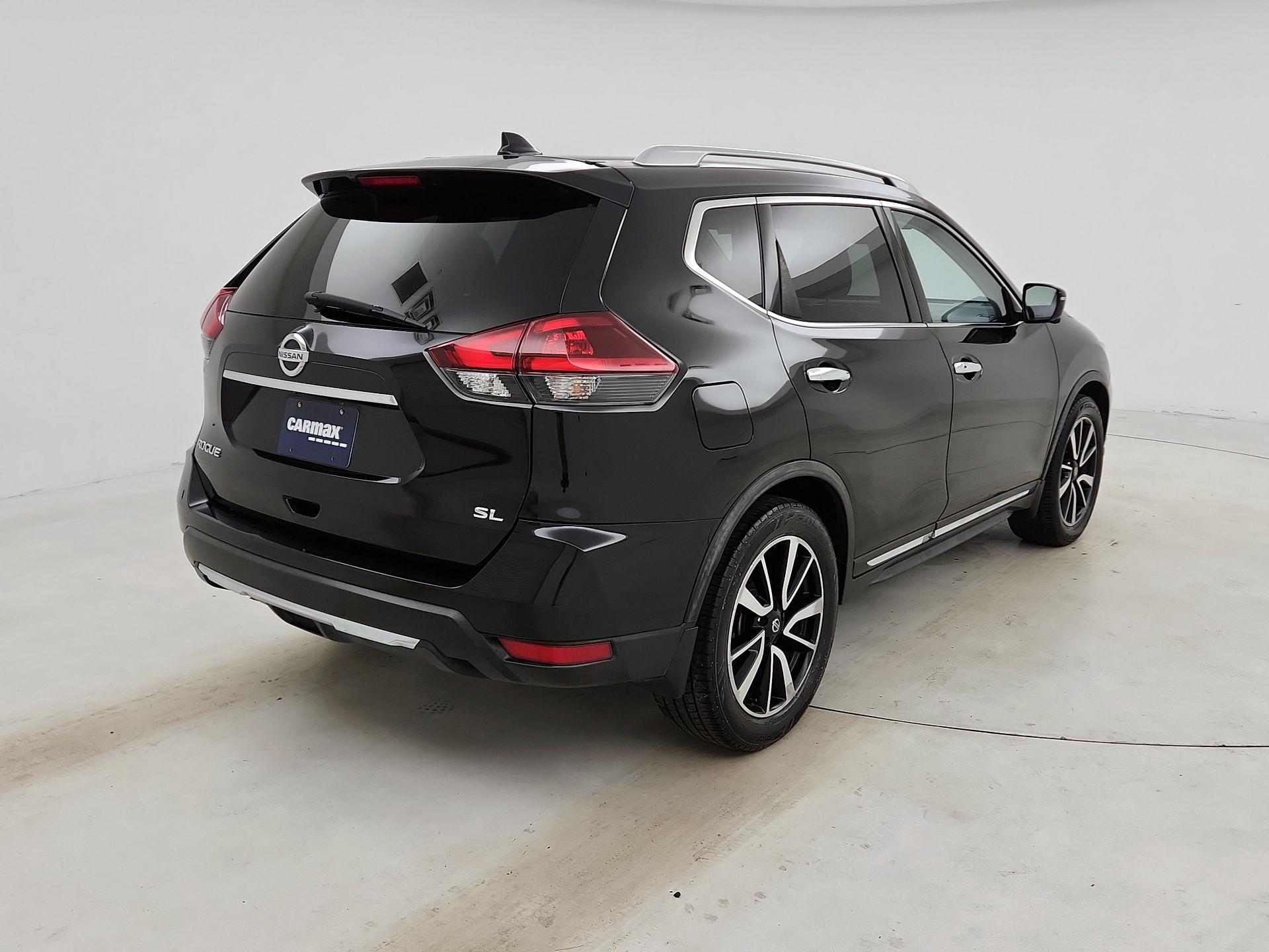 Thumbnail: 2018 Nissan Rogue - 5