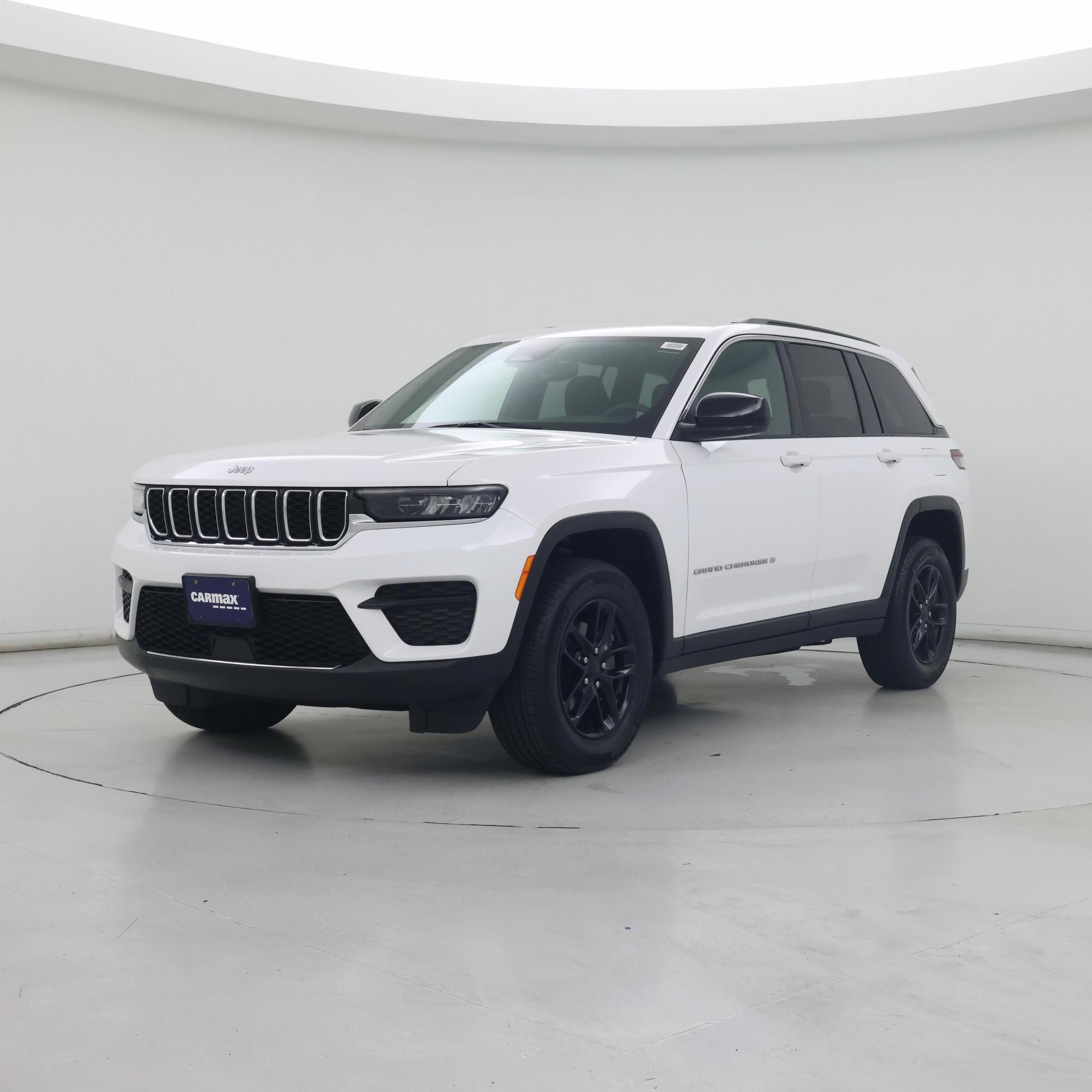 Thumbnail: 2024 Jeep Grand Cherokee - 4