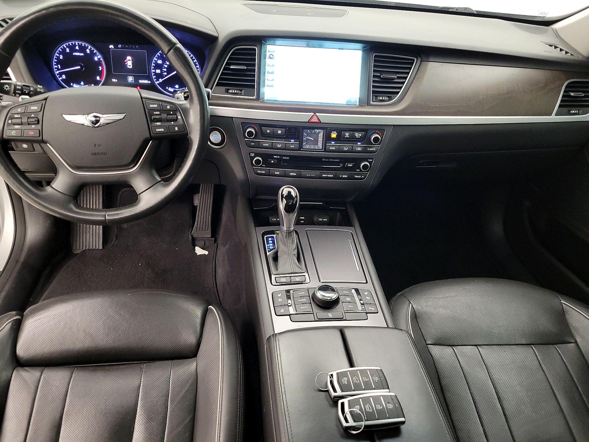 Thumbnail: 2017 Genesis G80 - 9