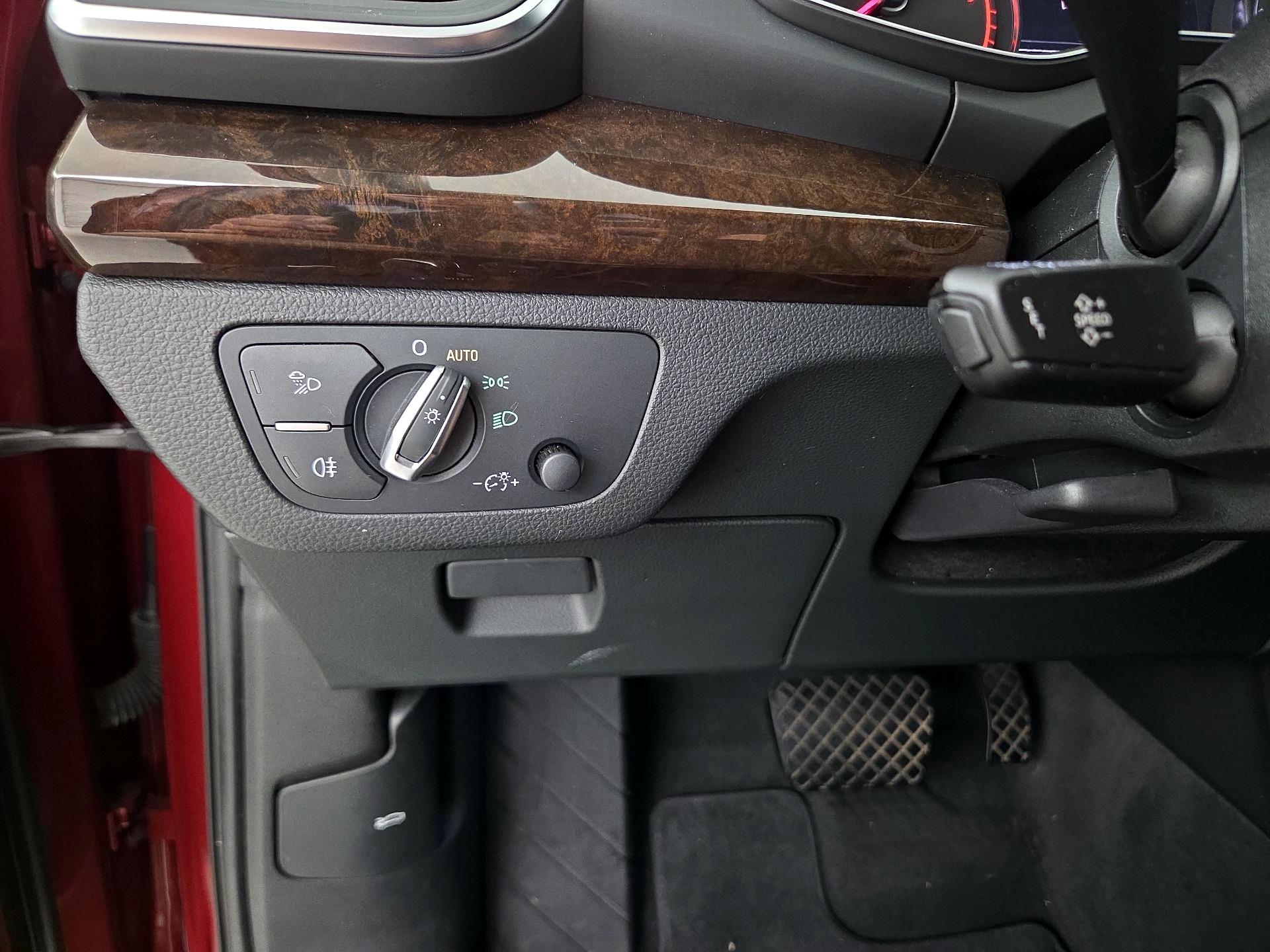 Thumbnail: 2019 Audi Q5 - 13