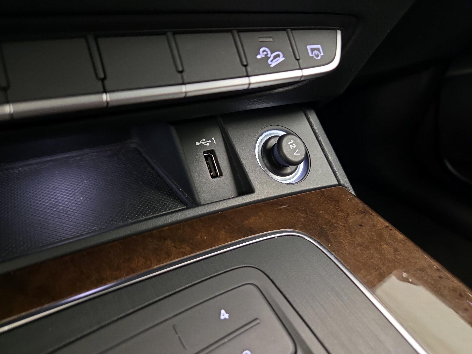 Thumbnail: 2019 Audi Q5 - 18