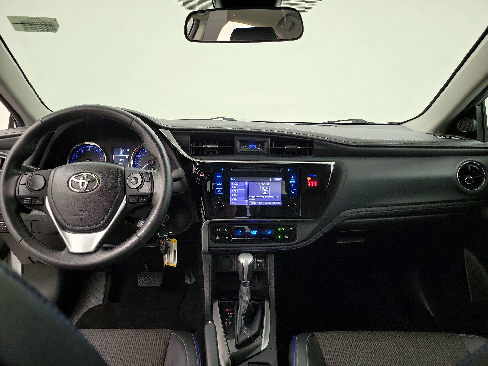 Thumbnail: 2018 Toyota Corolla - 9