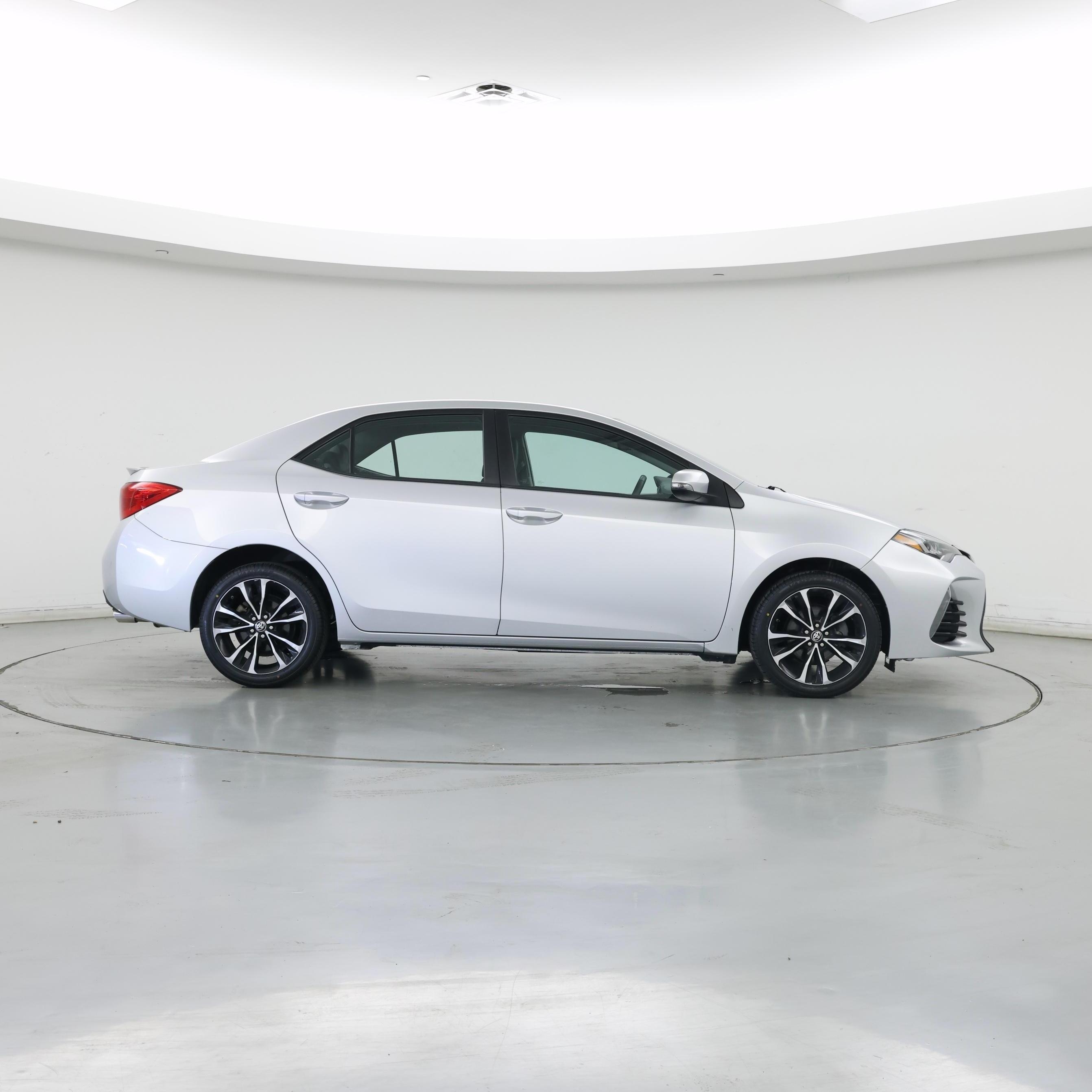 Thumbnail: 2018 Toyota Corolla - 7