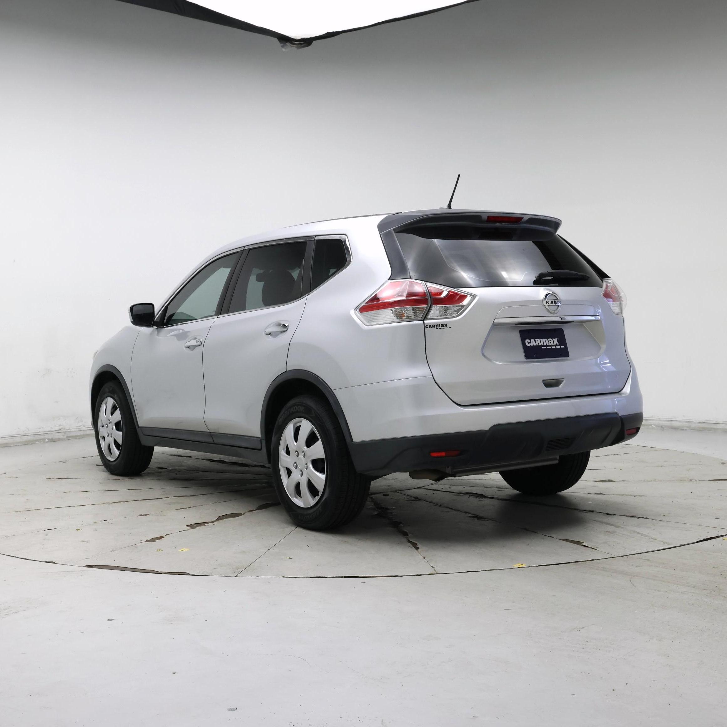 Thumbnail: 2015 Nissan Rogue - 2