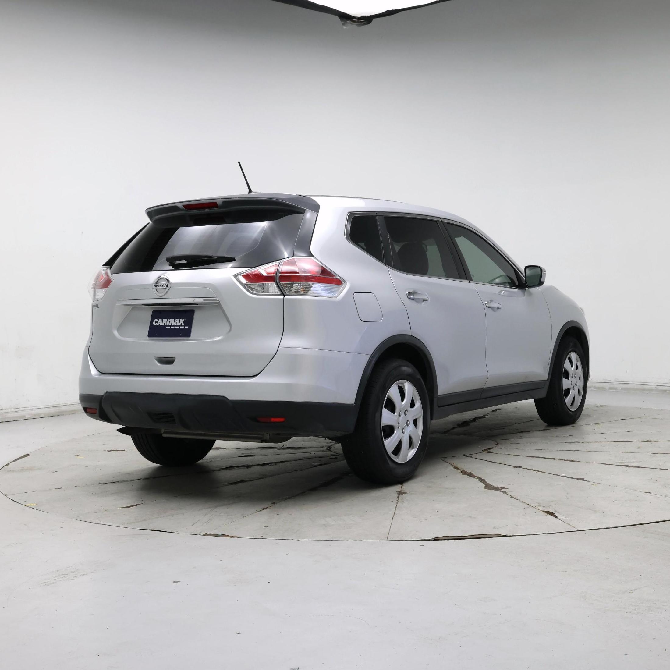 Thumbnail: 2015 Nissan Rogue - 8