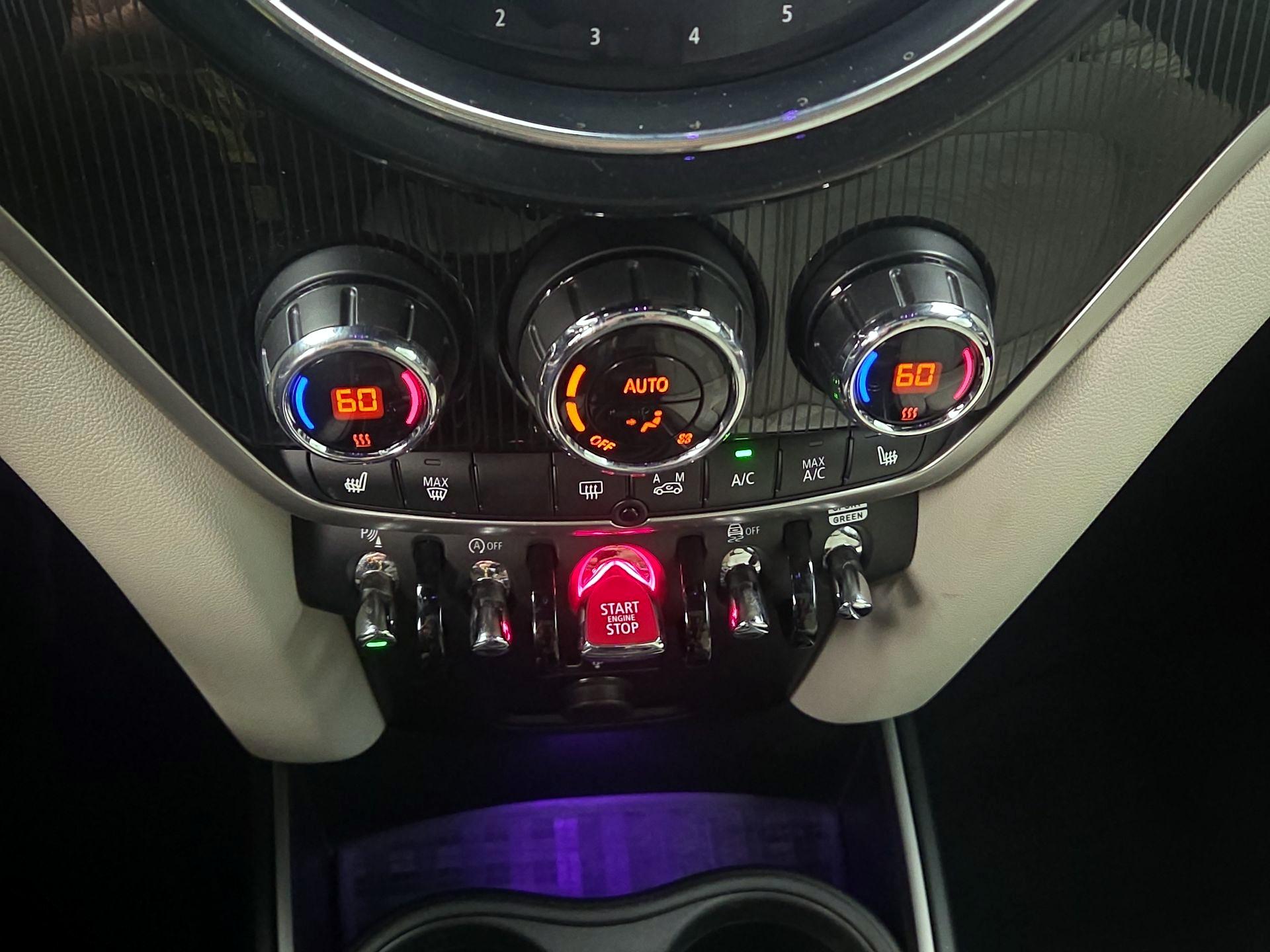 Thumbnail: 2024 MINI Cooper Countryman - 17