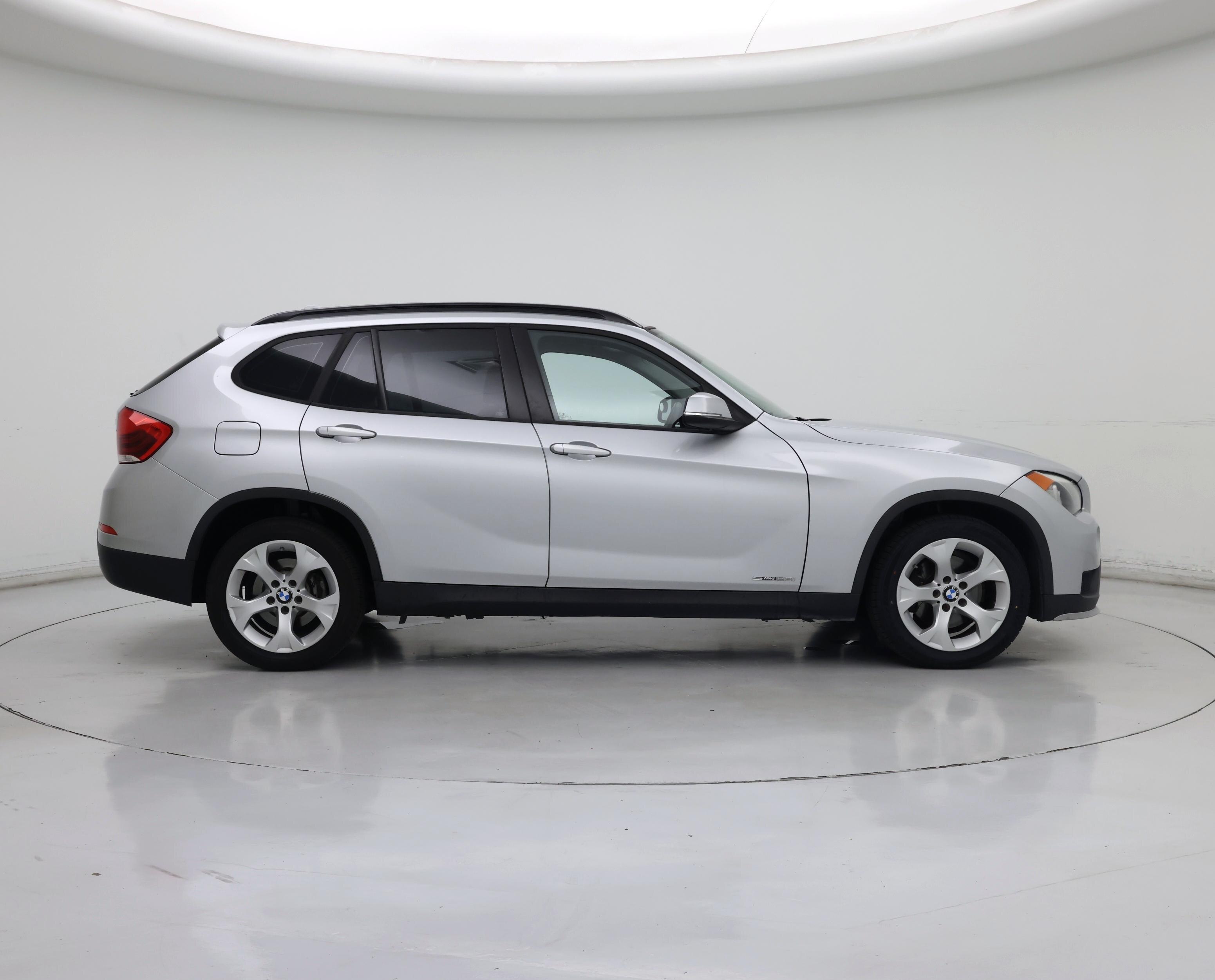 Thumbnail: 2015 BMW X1 - 7