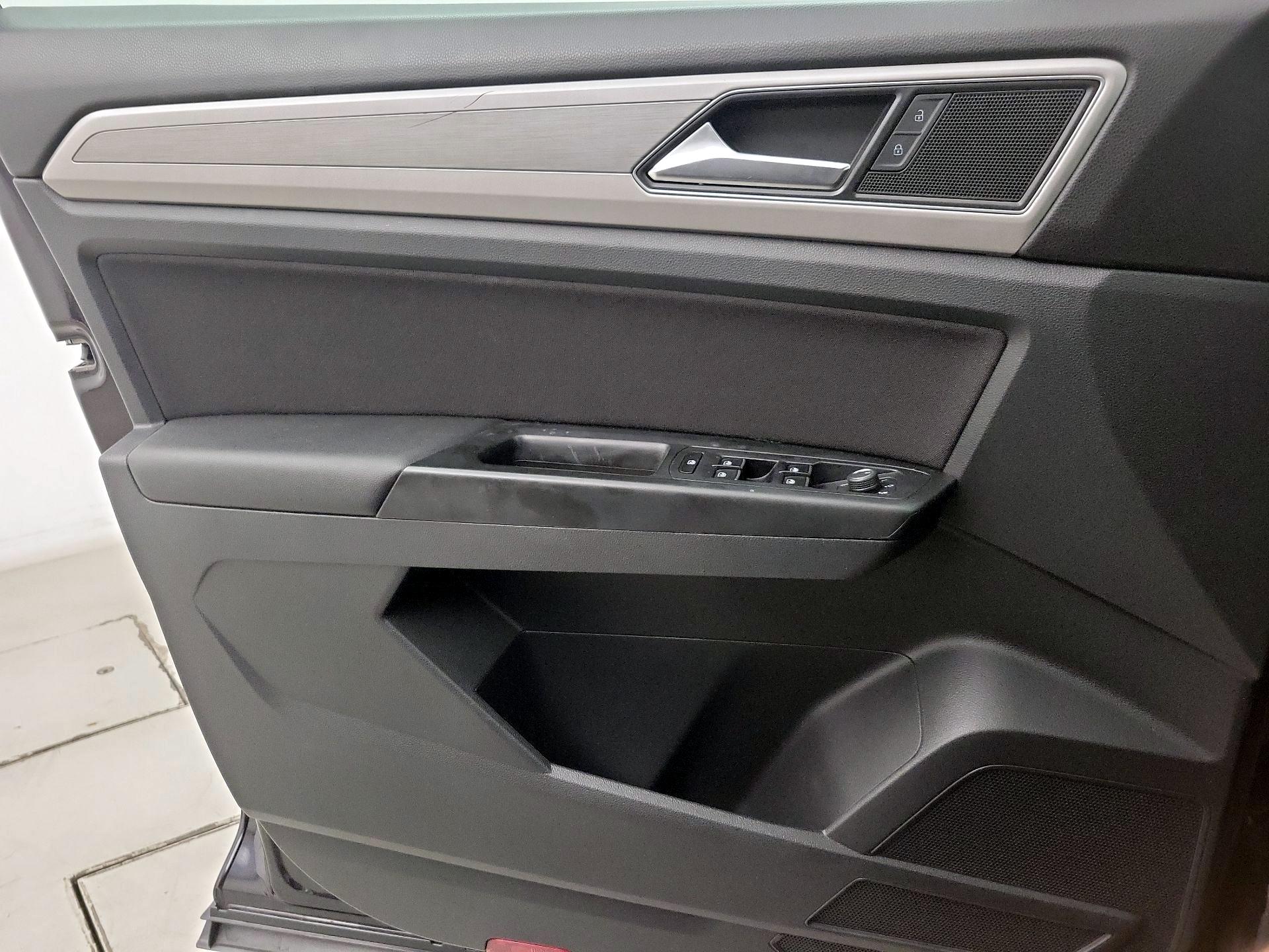Thumbnail: 2019 Volkswagen Atlas - 12