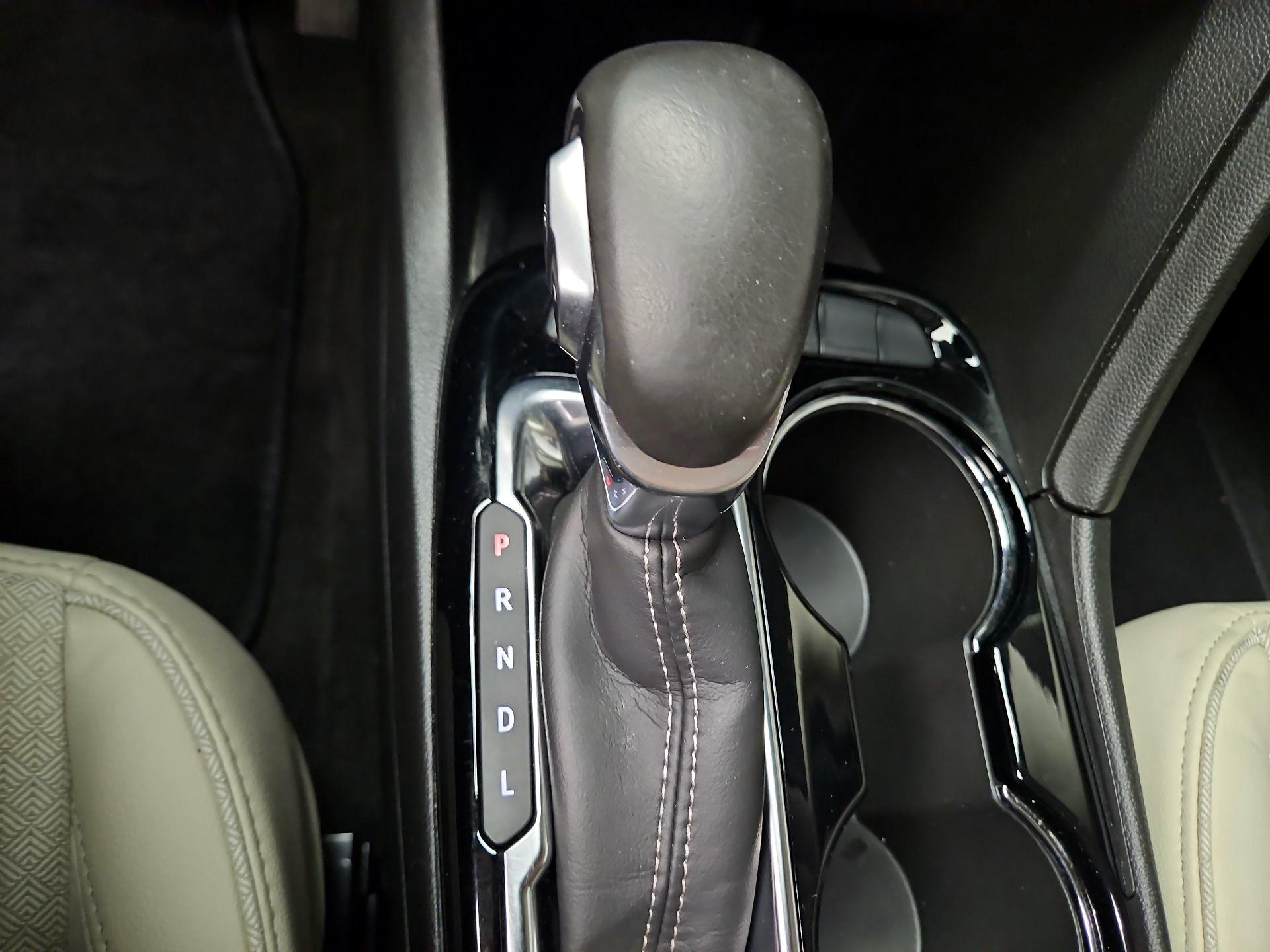 Thumbnail: 2020 Buick Encore GX - 17