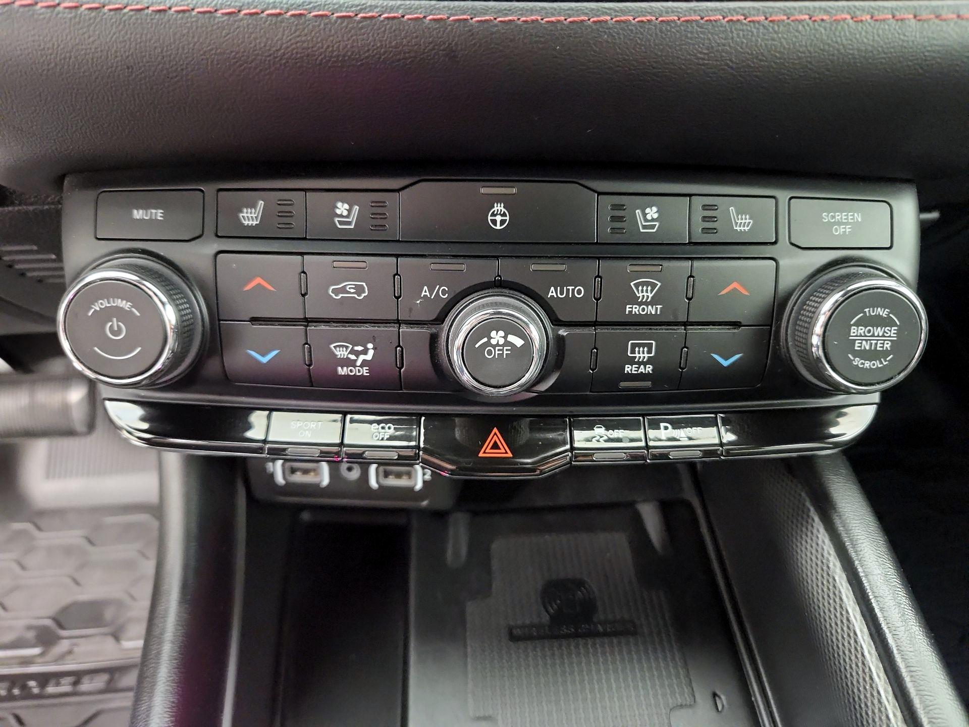 Thumbnail: 2021 Dodge Durango - 17