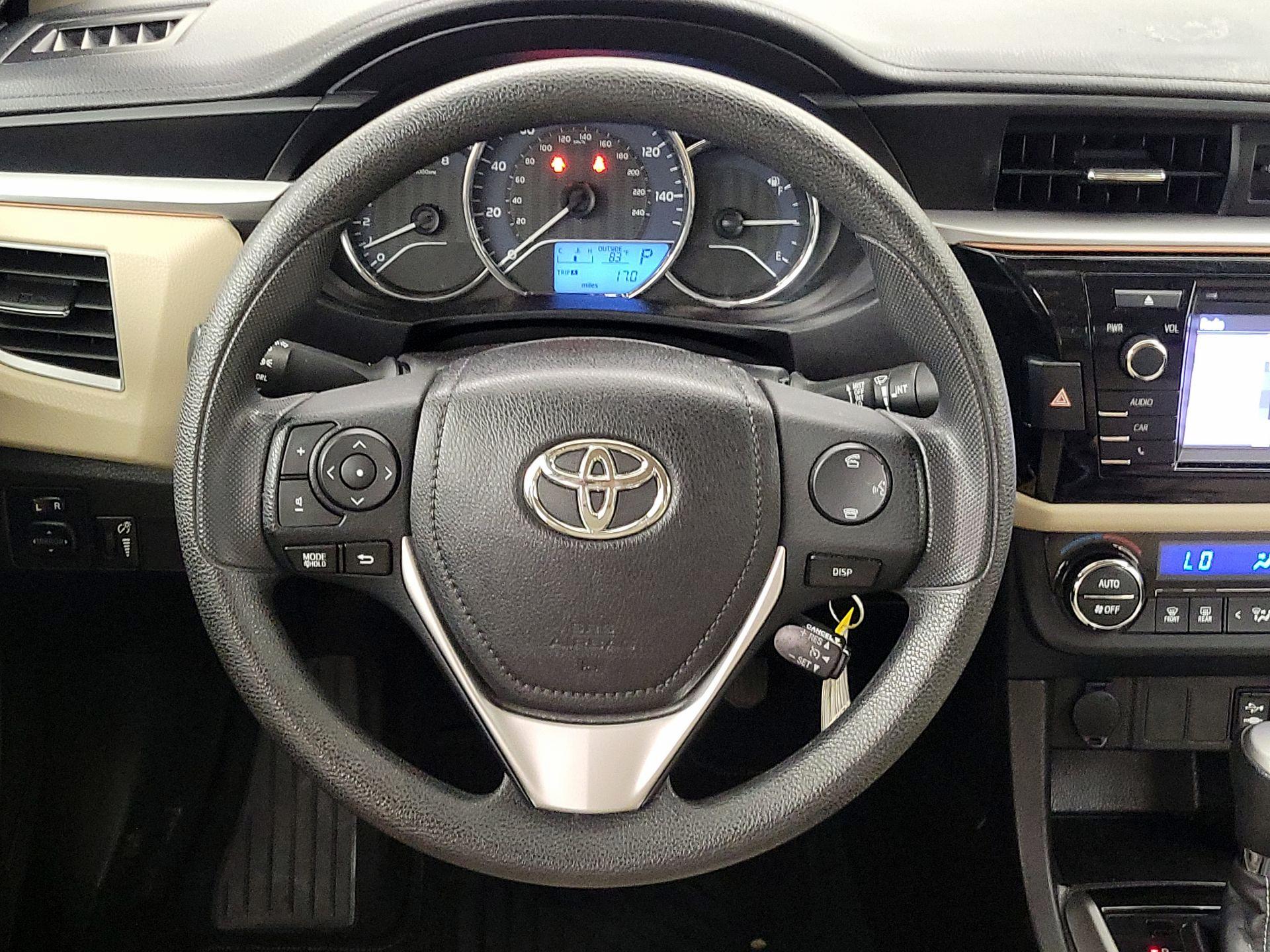 Thumbnail: 2016 Toyota Corolla - 10