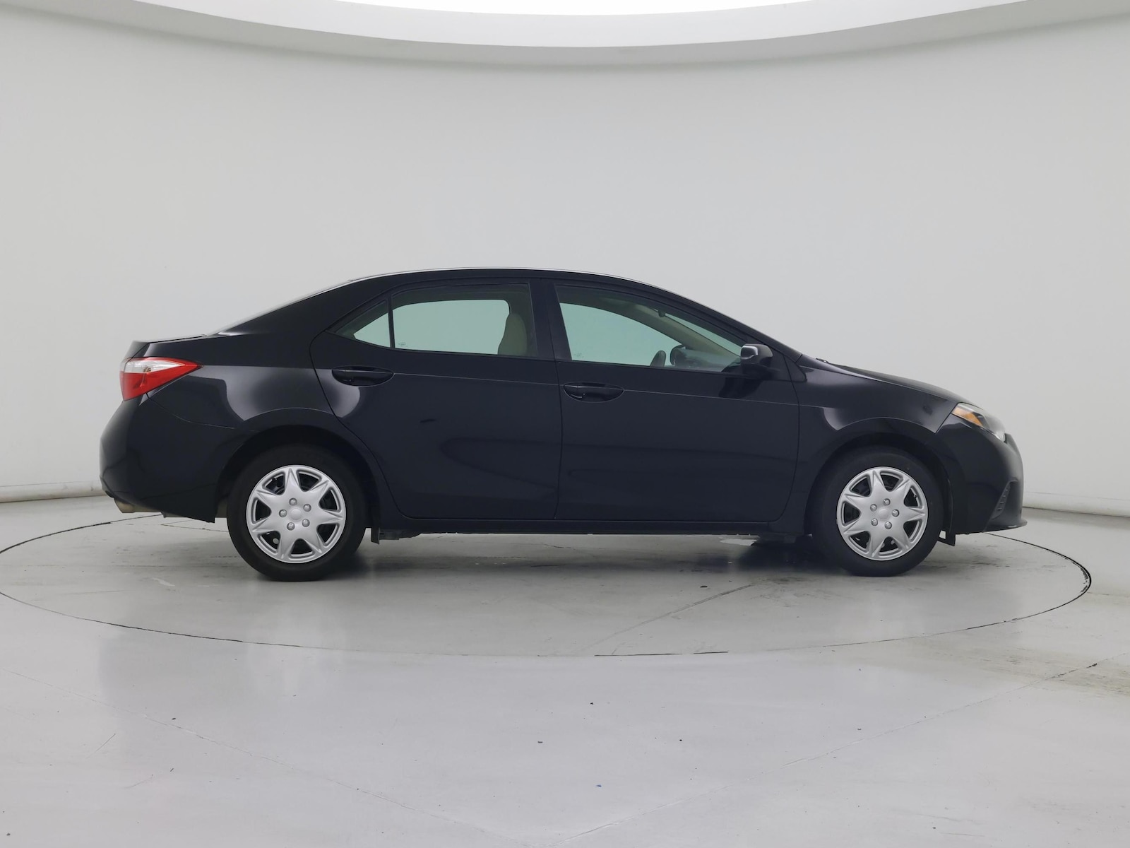 2016 Toyota Corolla LE - Photo 8