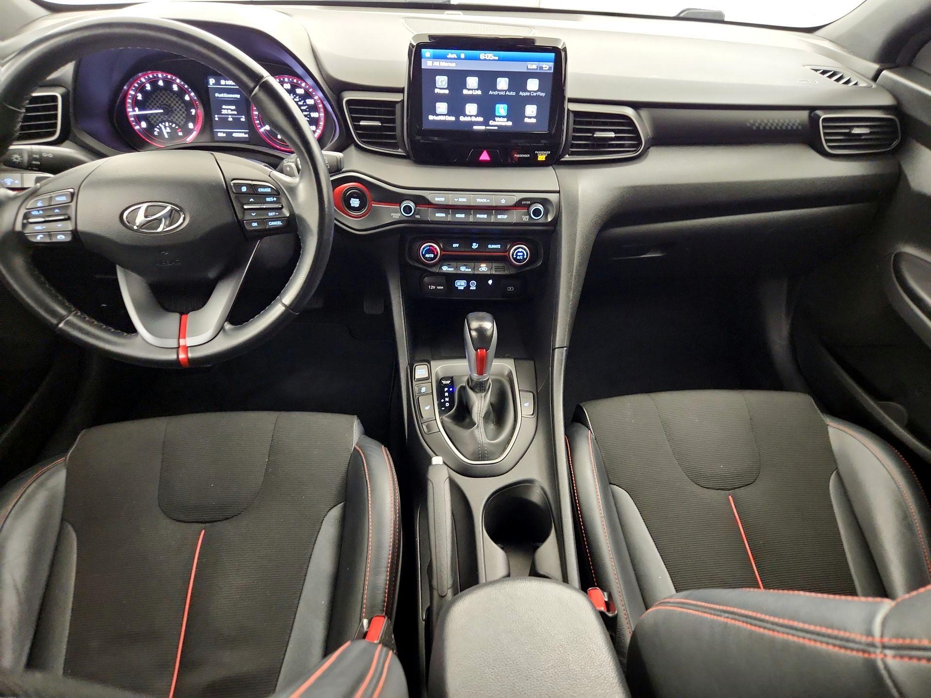 Thumbnail: 2019 Hyundai Veloster - 9