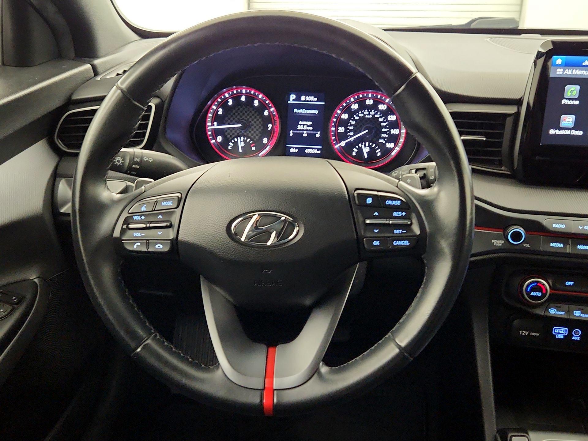 Thumbnail: 2019 Hyundai Veloster - 10