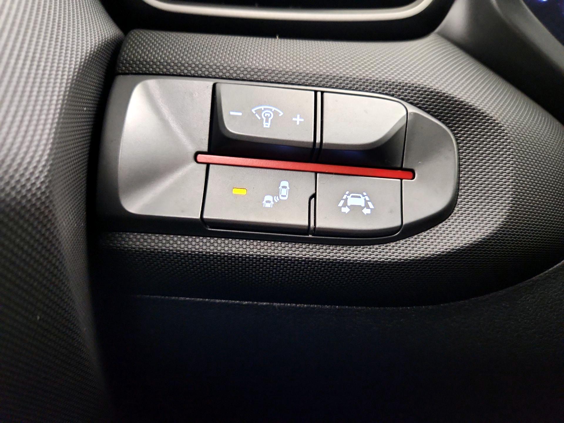 Thumbnail: 2019 Hyundai Veloster - 13
