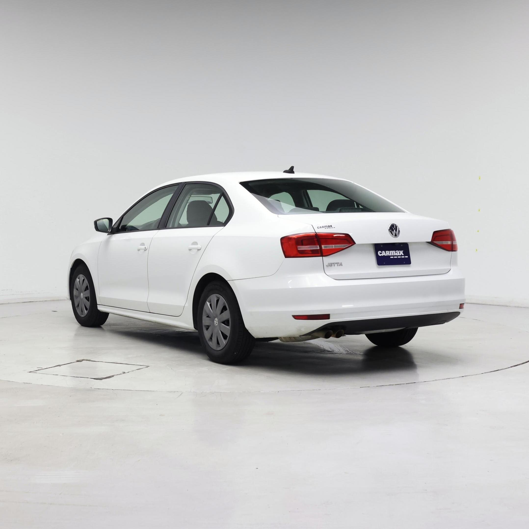 Thumbnail: 2015 Volkswagen Jetta - 2