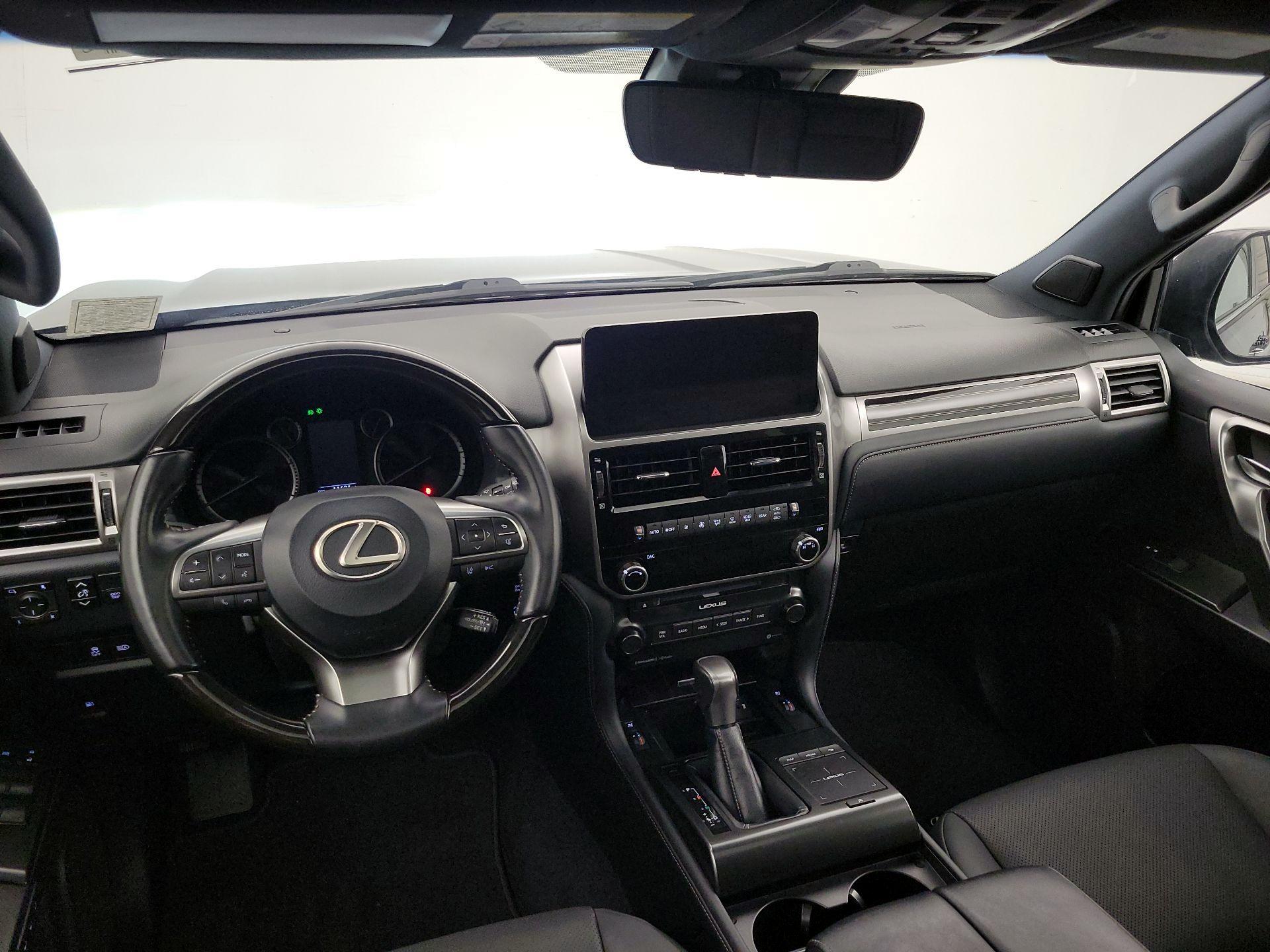 Thumbnail: 2023 Lexus GX - 9