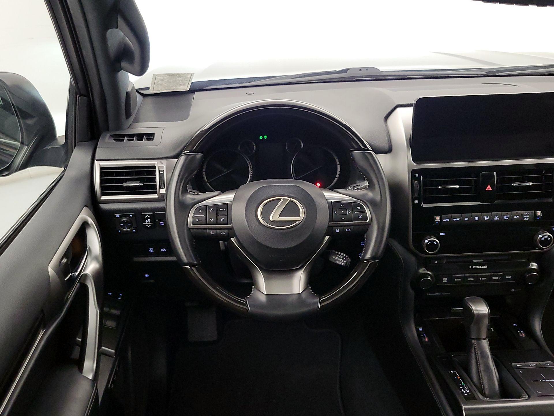 Thumbnail: 2023 Lexus GX - 10