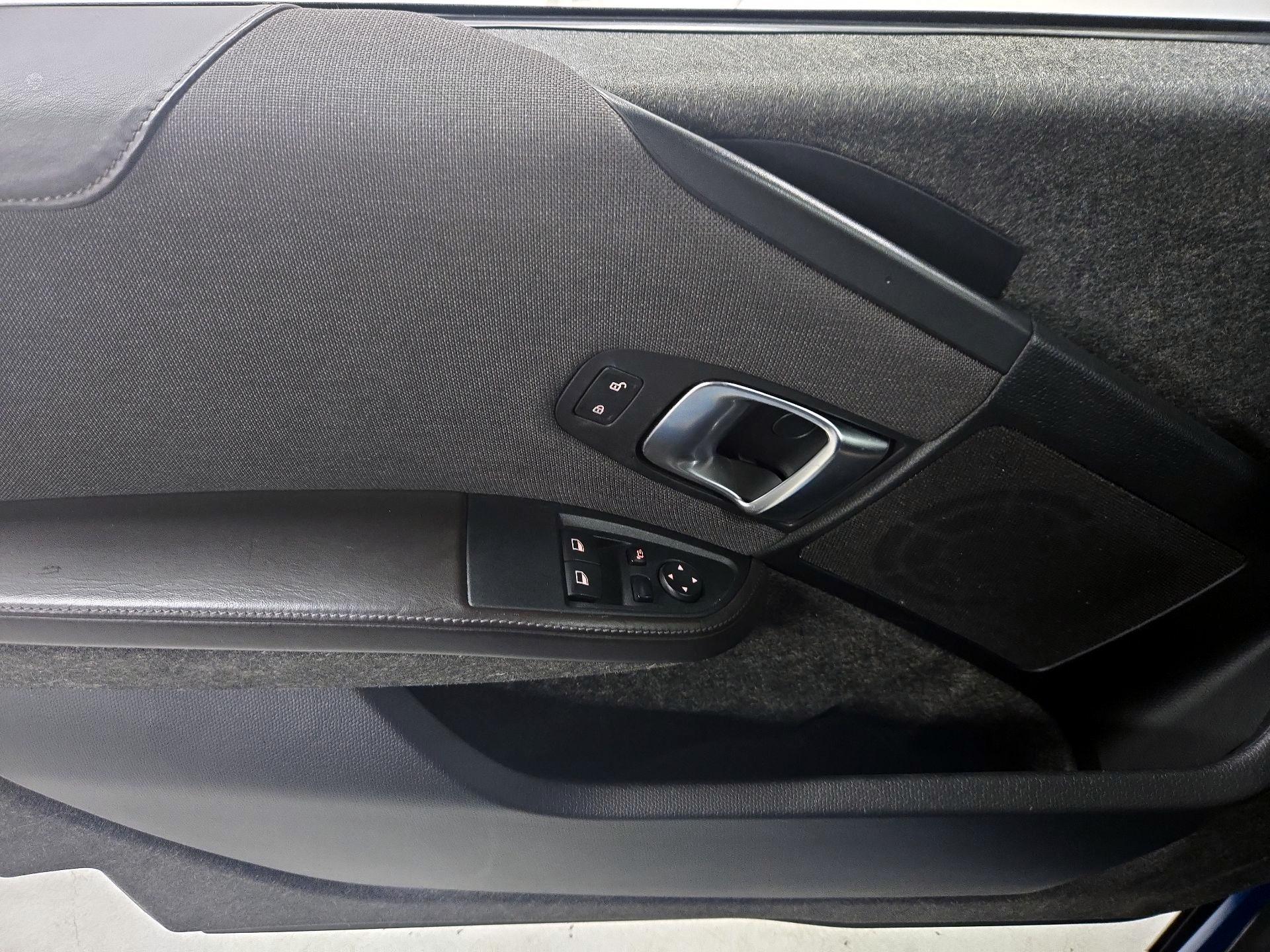 Thumbnail: 2017 BMW i3 - 12