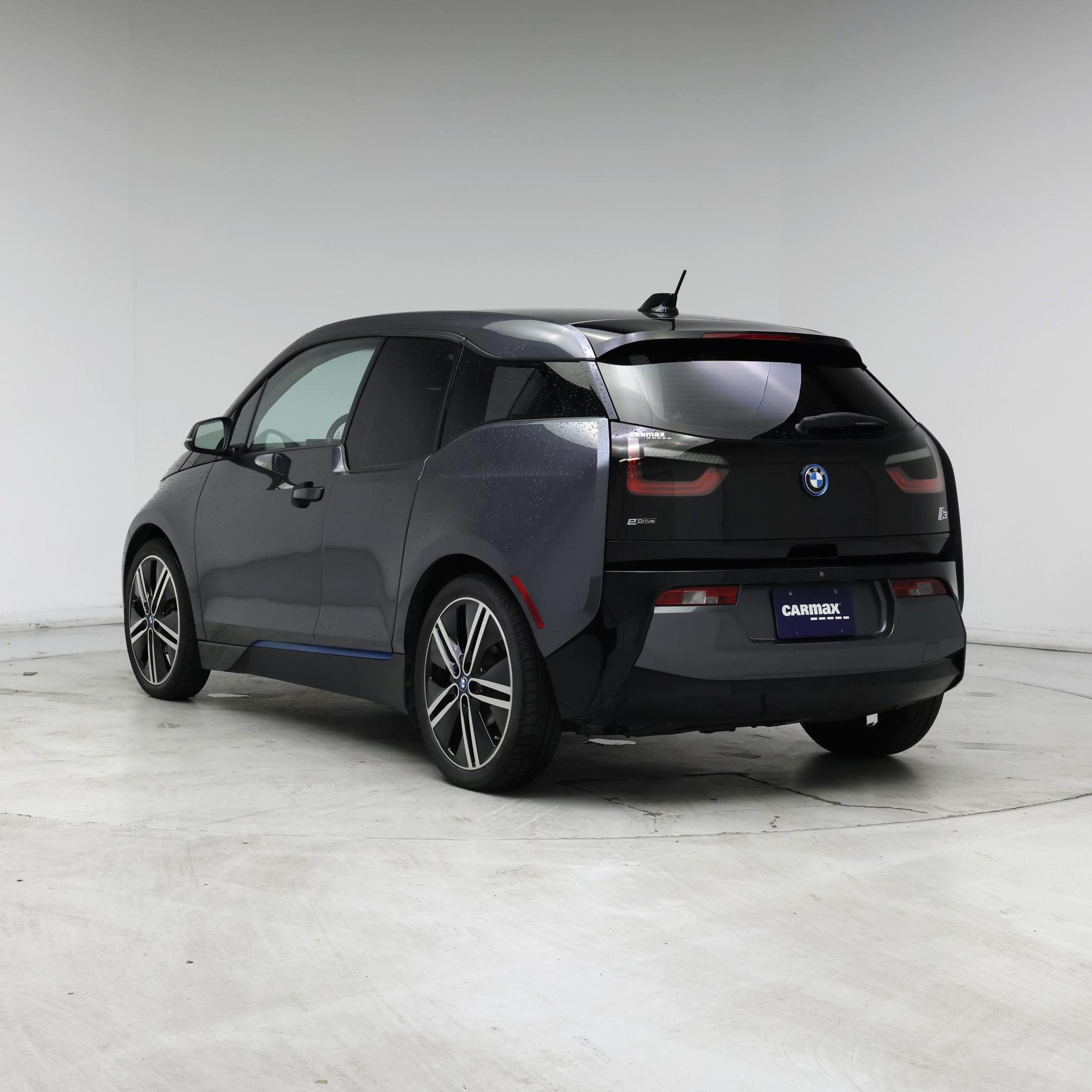 Thumbnail: 2017 BMW i3 - 2