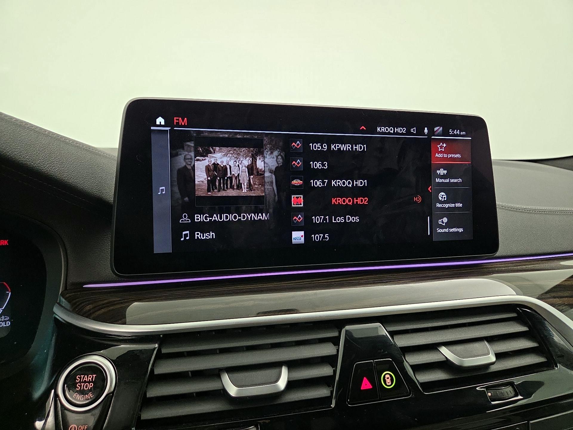 Thumbnail: 2022 BMW 5 Series - 16