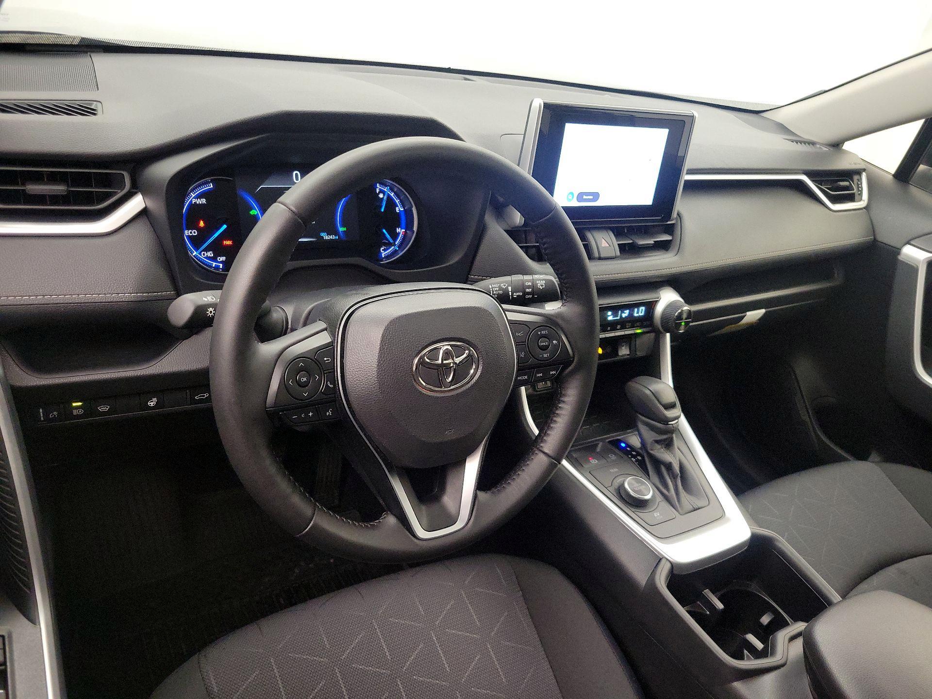 Thumbnail: 2025 Toyota RAV4 - 9