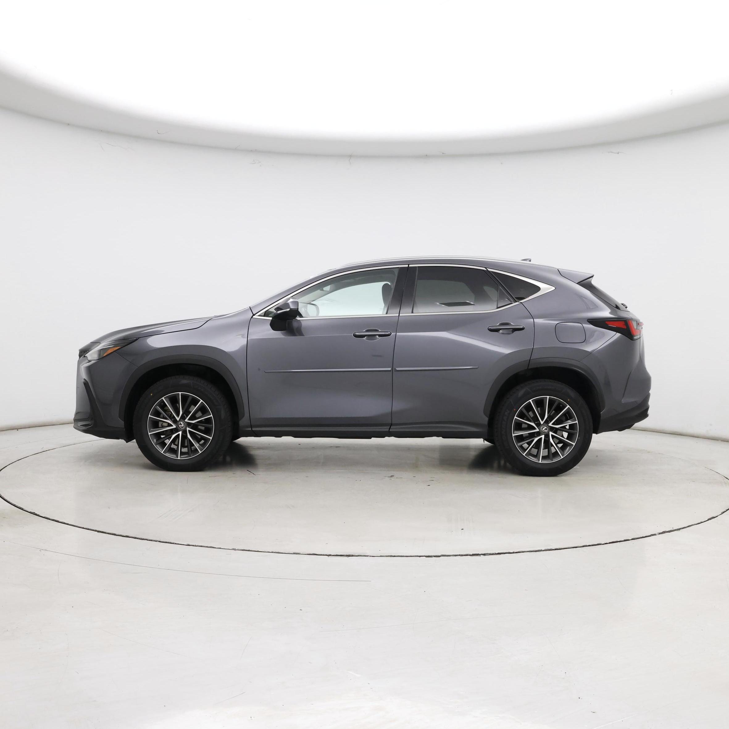 Thumbnail: 2022 Lexus NX - 3