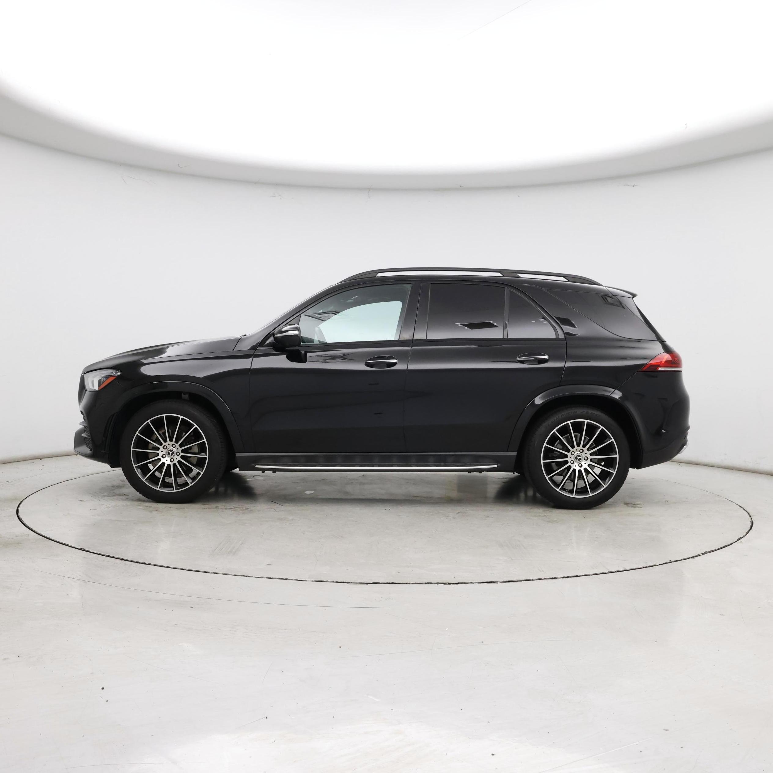Thumbnail: 2021 Mercedes-Benz GLE - 3