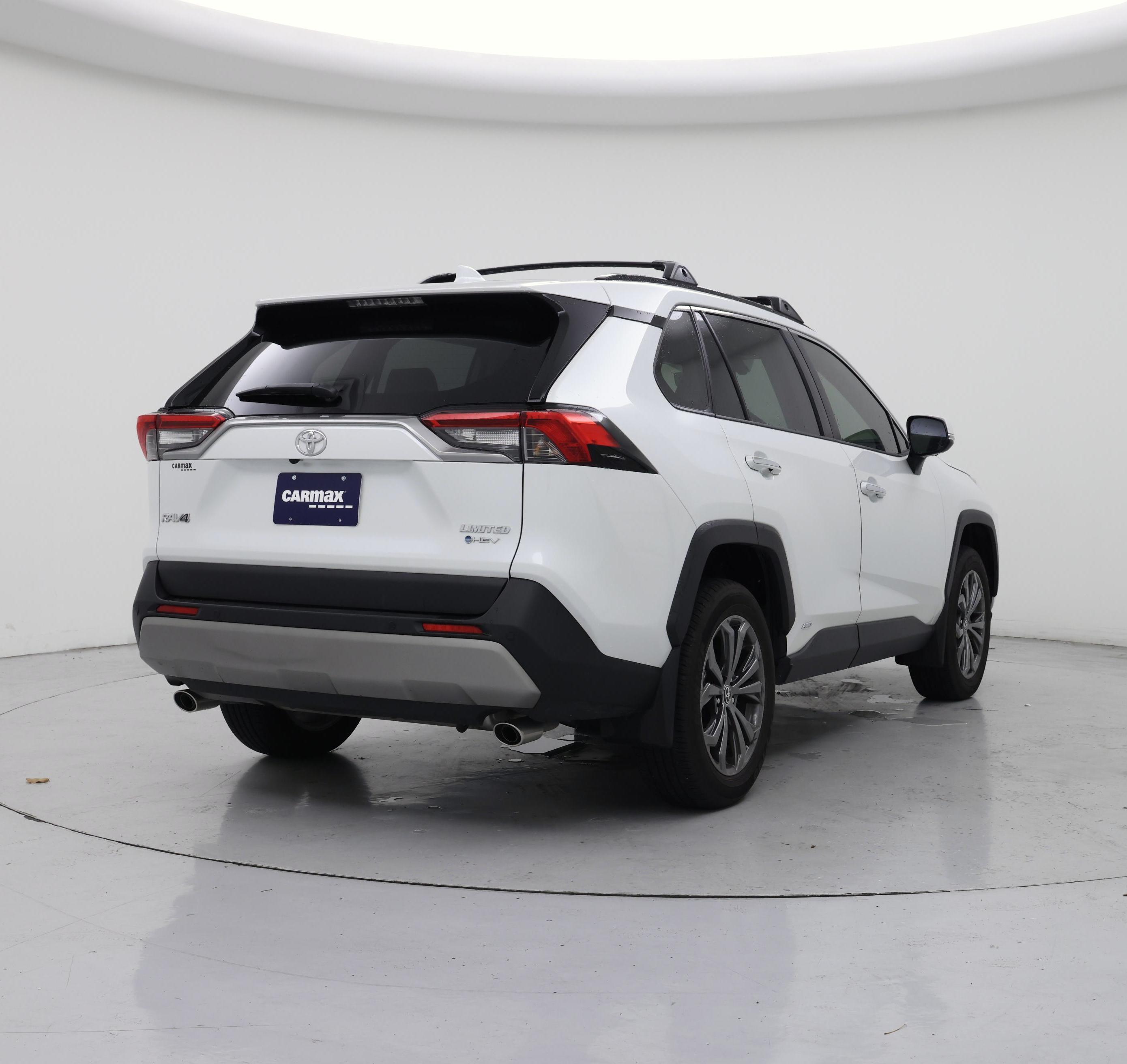 Thumbnail: 2025 Toyota RAV4 - 8