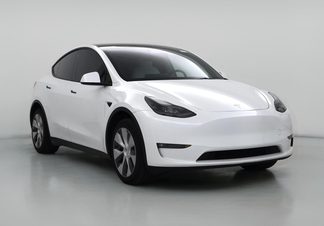 2023 Tesla Model Y Long Range All-Wheel Drive in White — CarMax photo