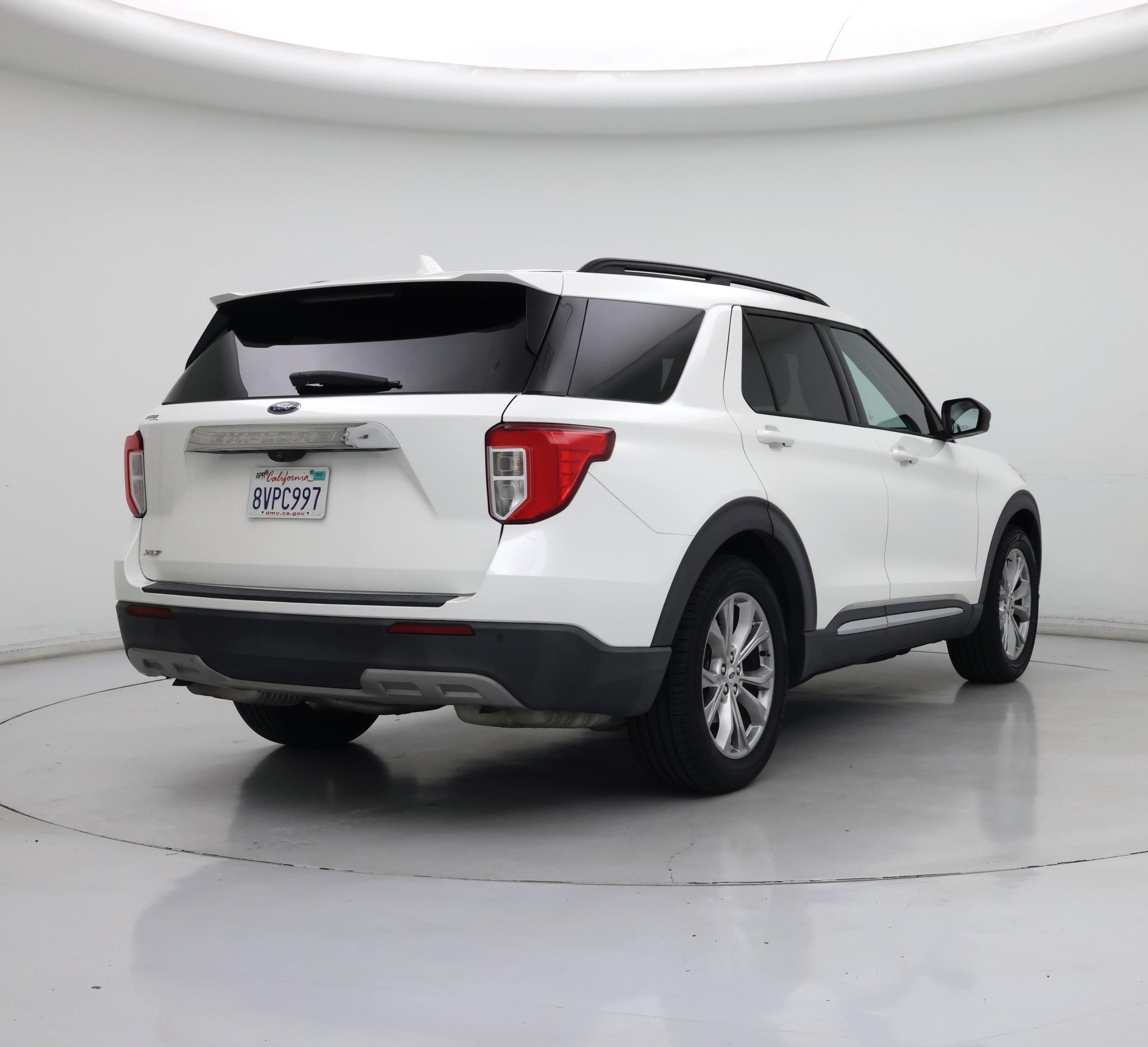 Thumbnail: 2021 Ford Explorer - 8